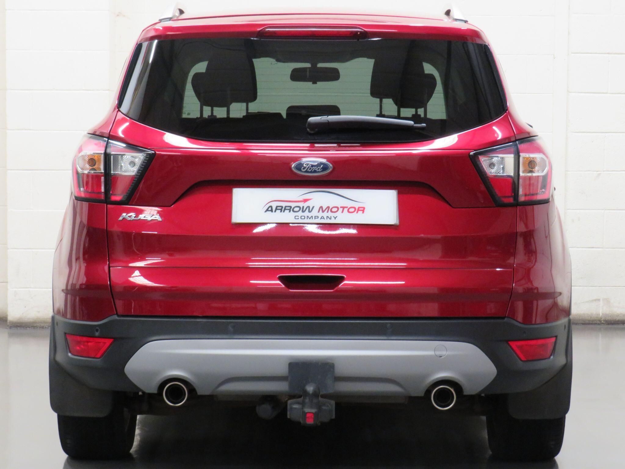 Ford Kuga - Image 4