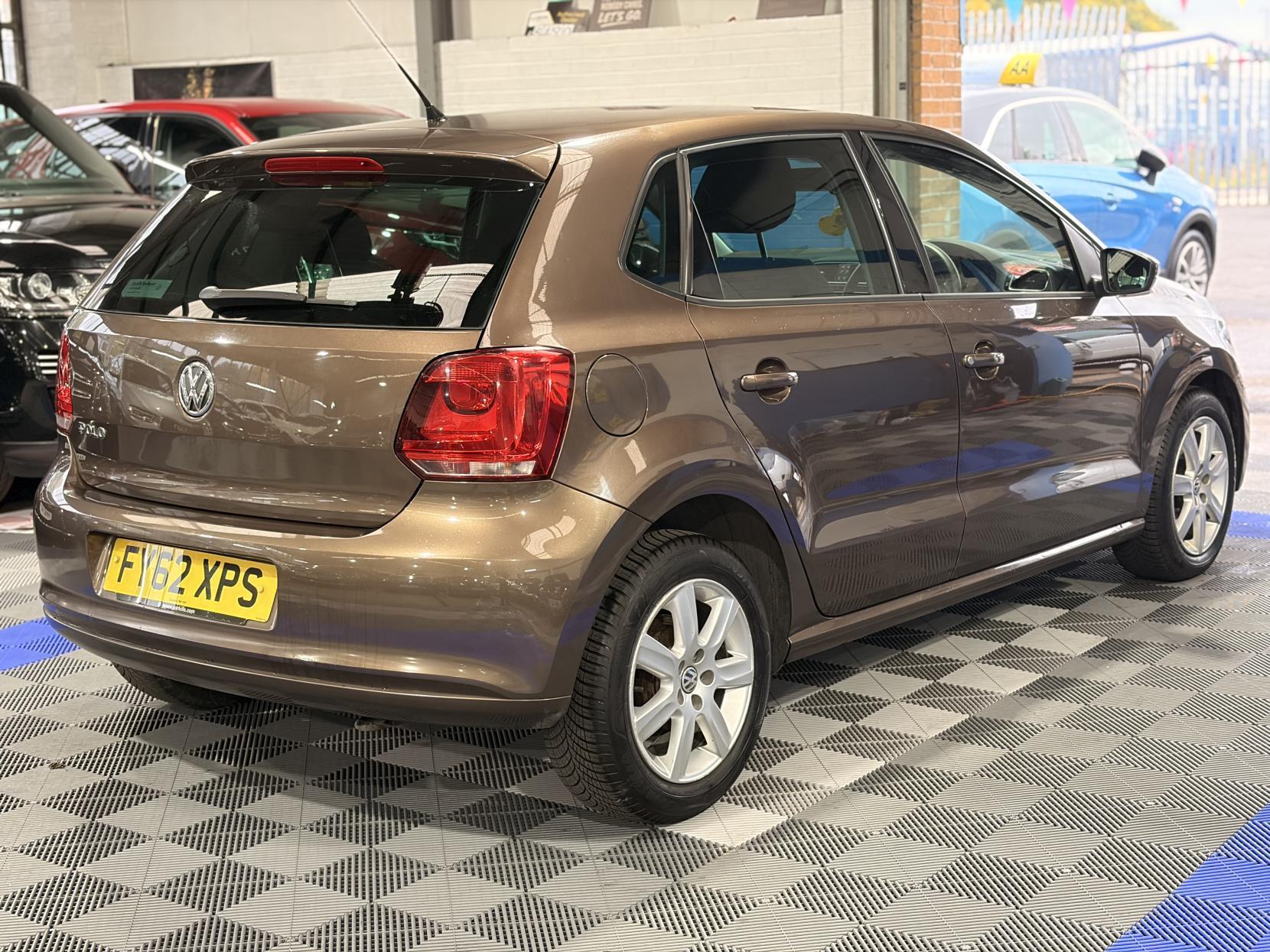 Volkswagen Polo - Image 7