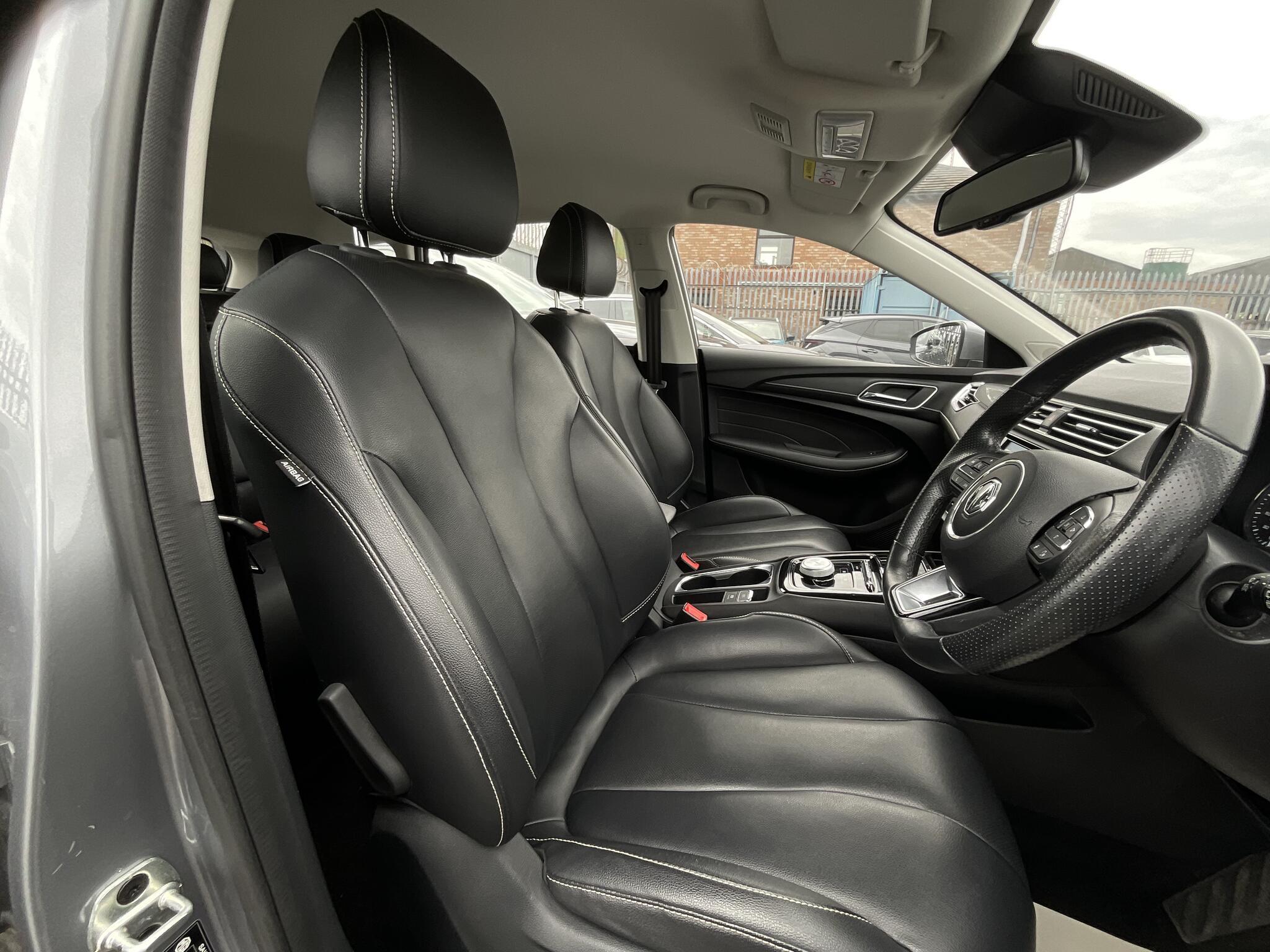 MG Mg 5 - Image 8