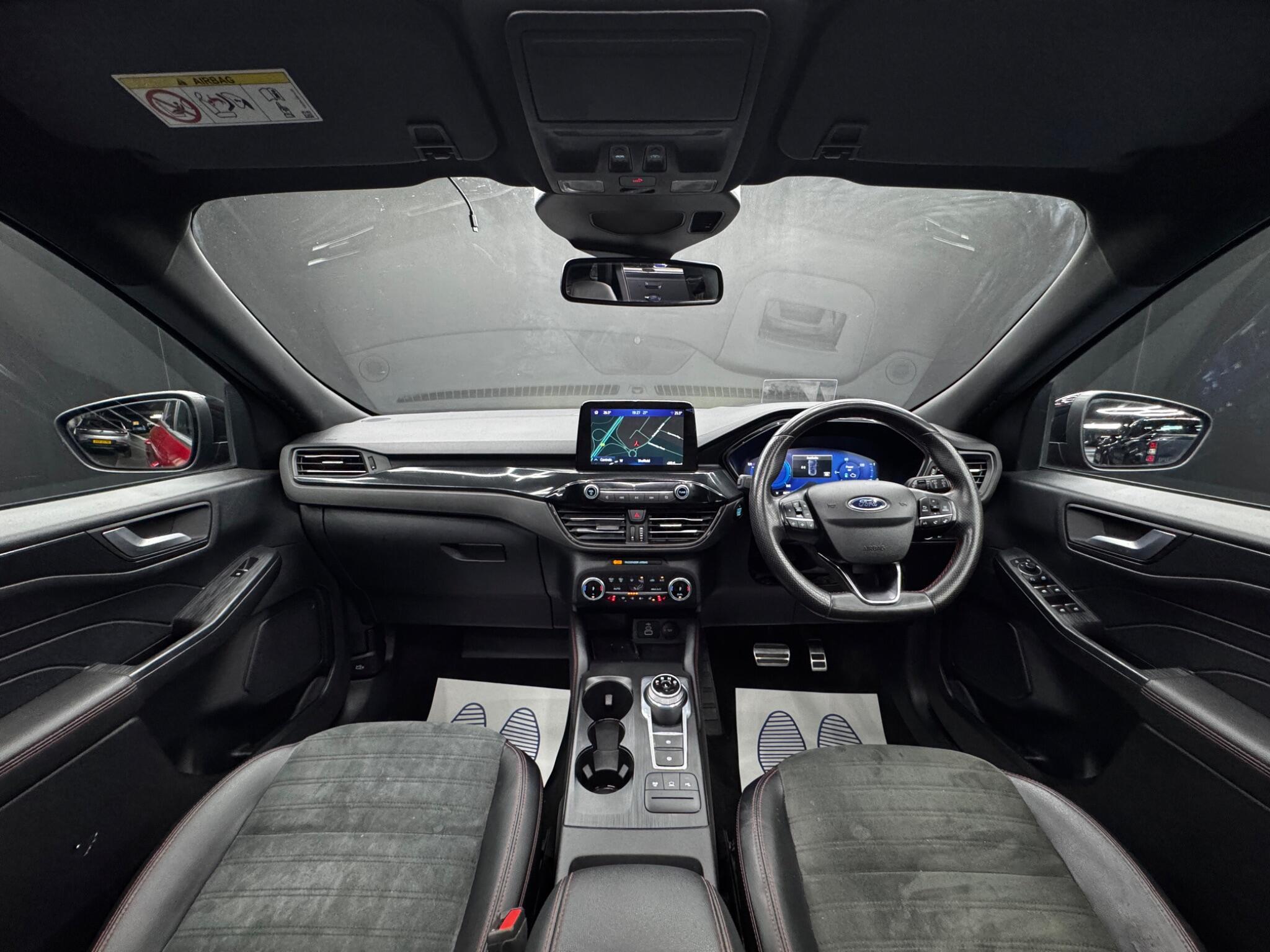 Ford Kuga - Image 16
