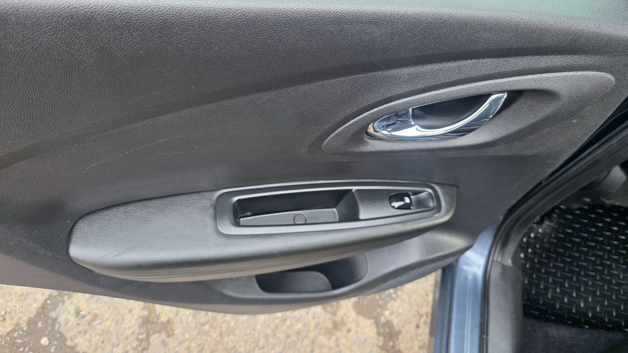 Renault Kadjar - Image 35