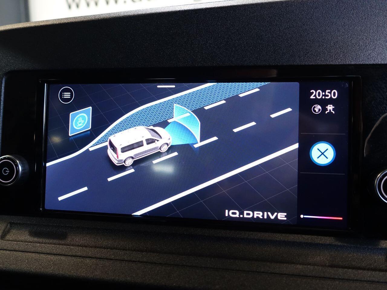 Volkswagen Caddy Maxi - Image 34