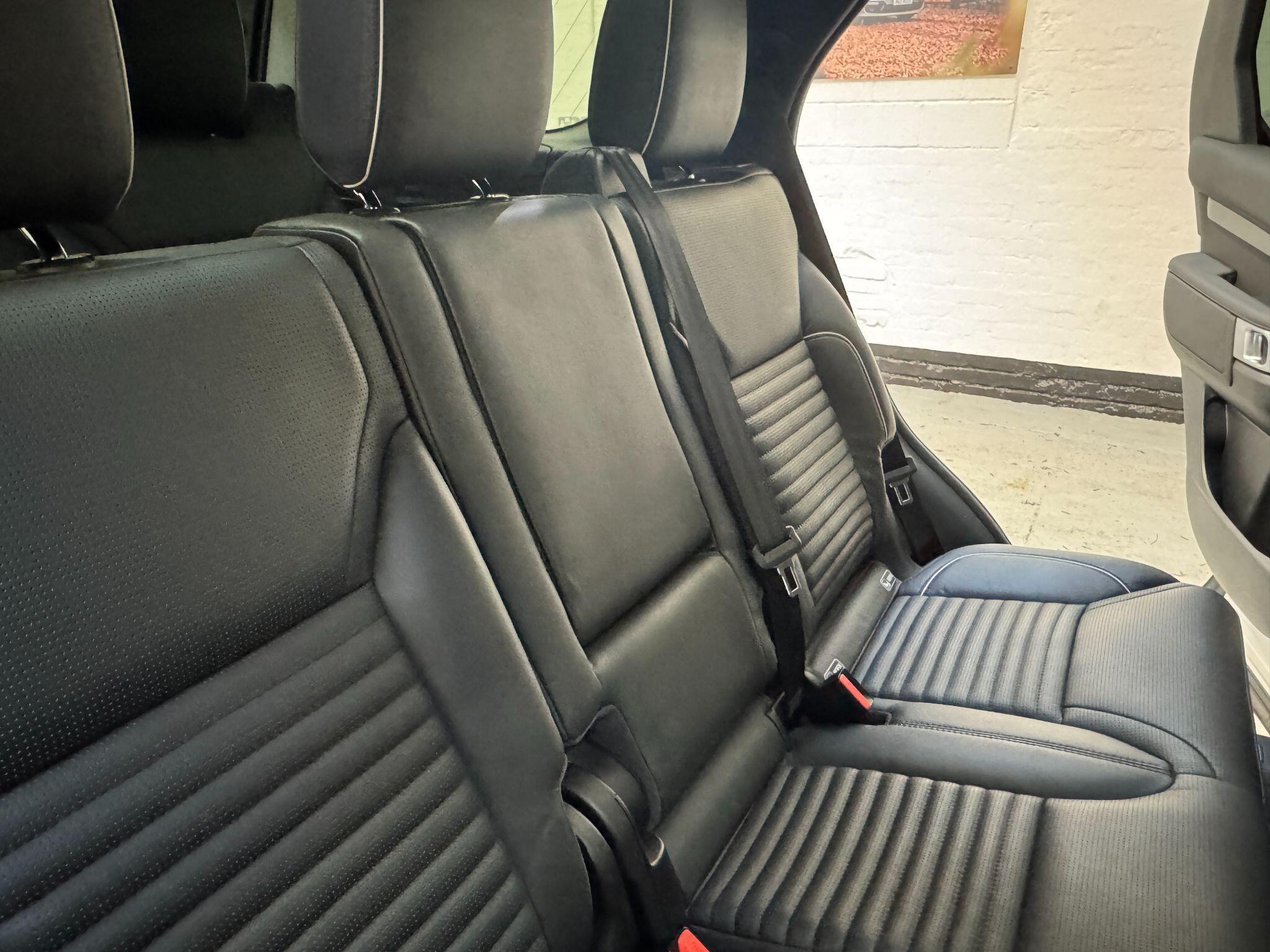 Land Rover Discovery - Image 74