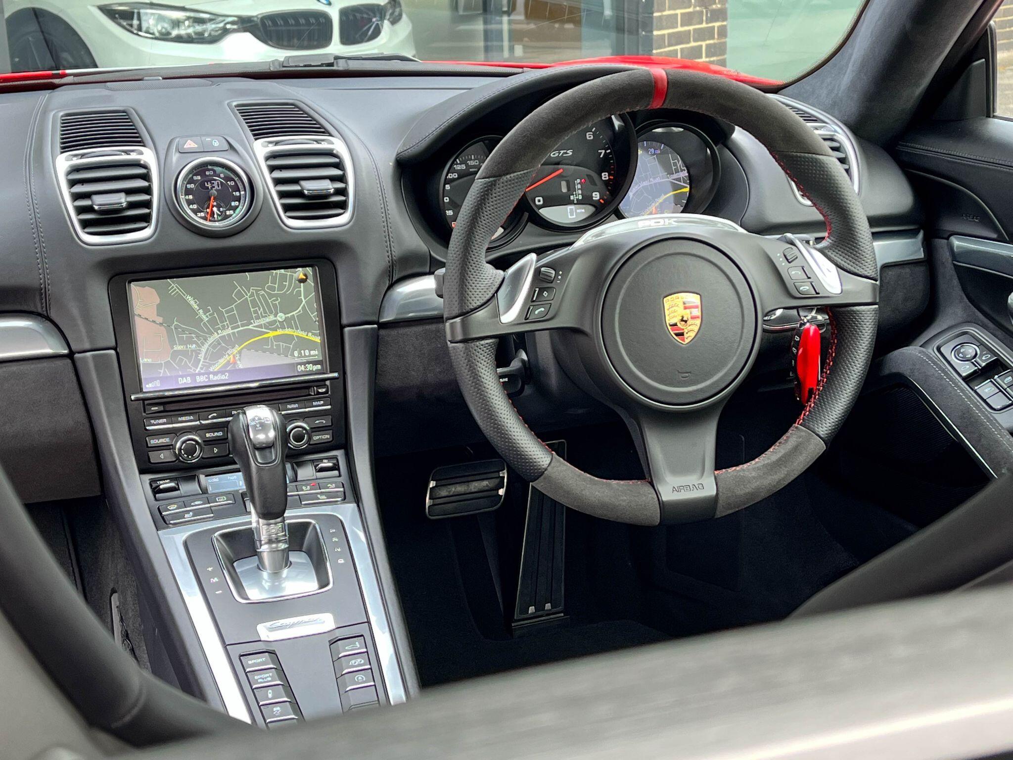 Porsche Cayman - Image 11