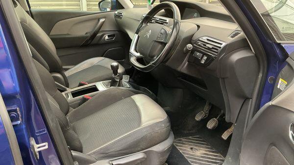 Citroen C4 Picasso - Image 13