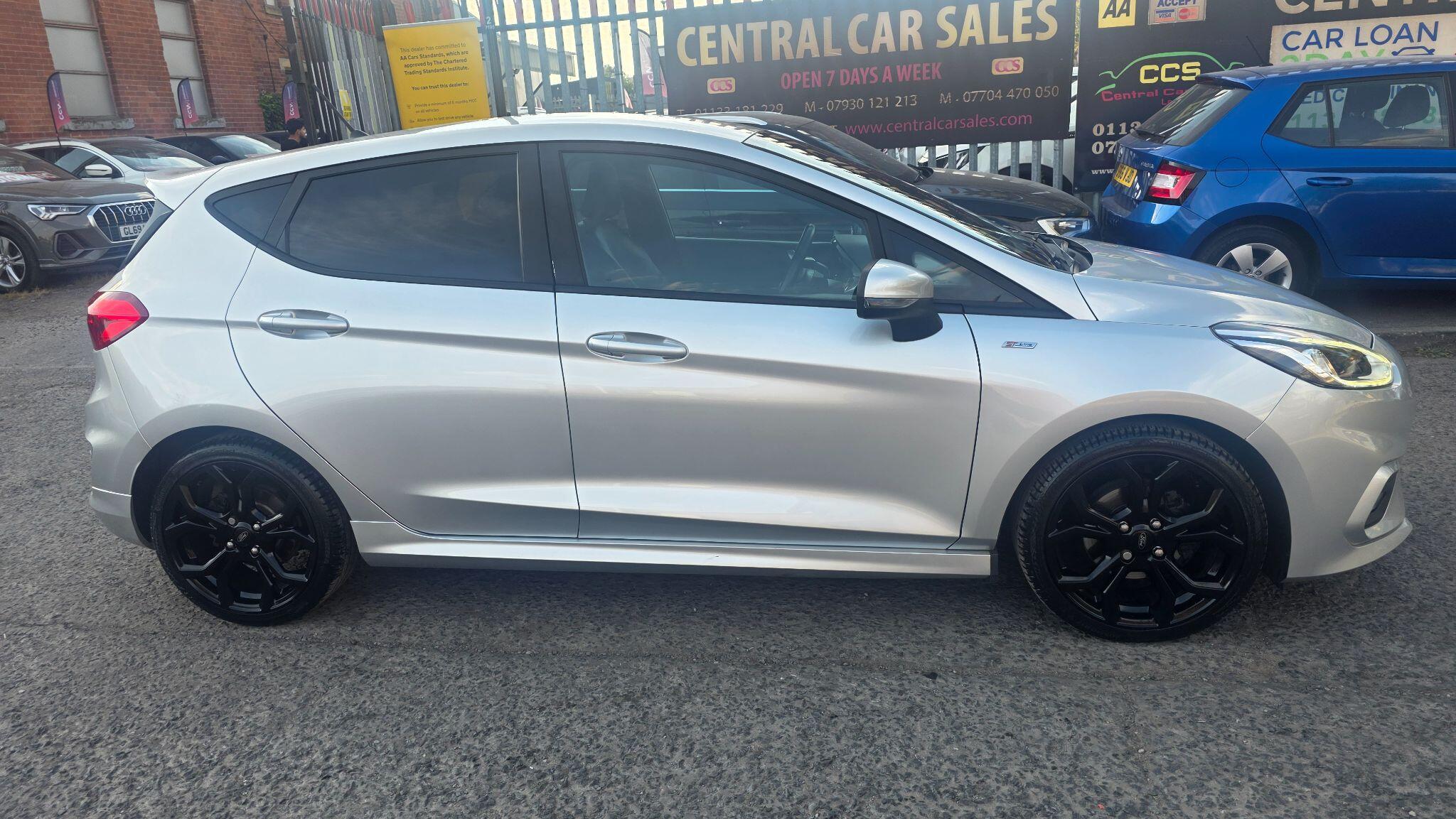 Ford Fiesta - Image 8