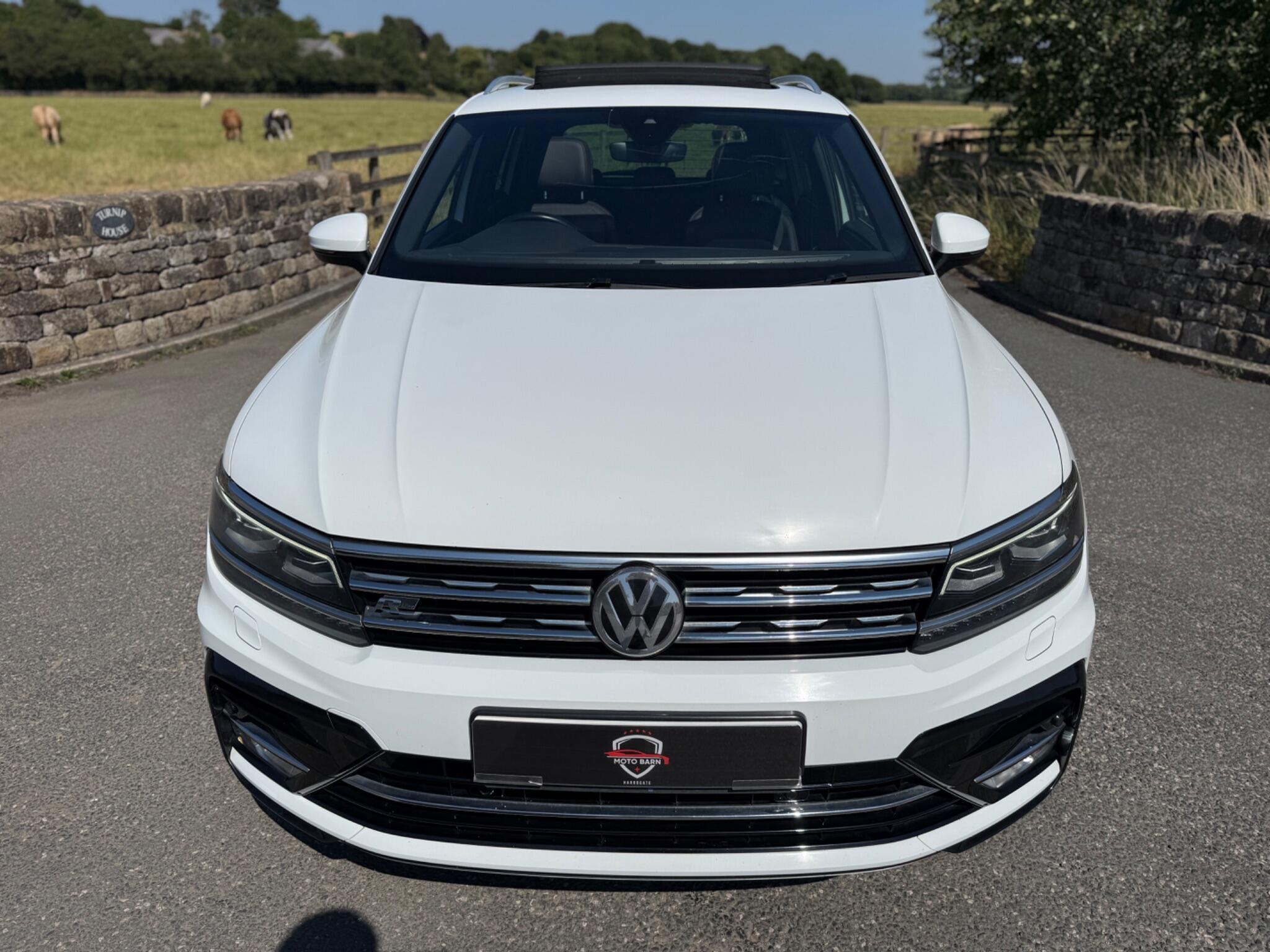 Volkswagen Tiguan - Image 10