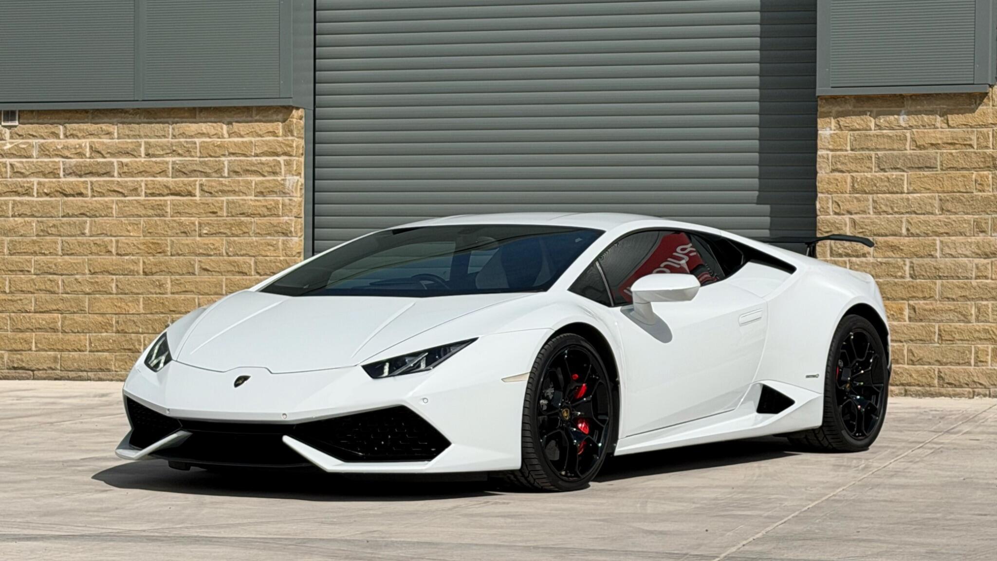 Lamborghini Huracan - Image 17