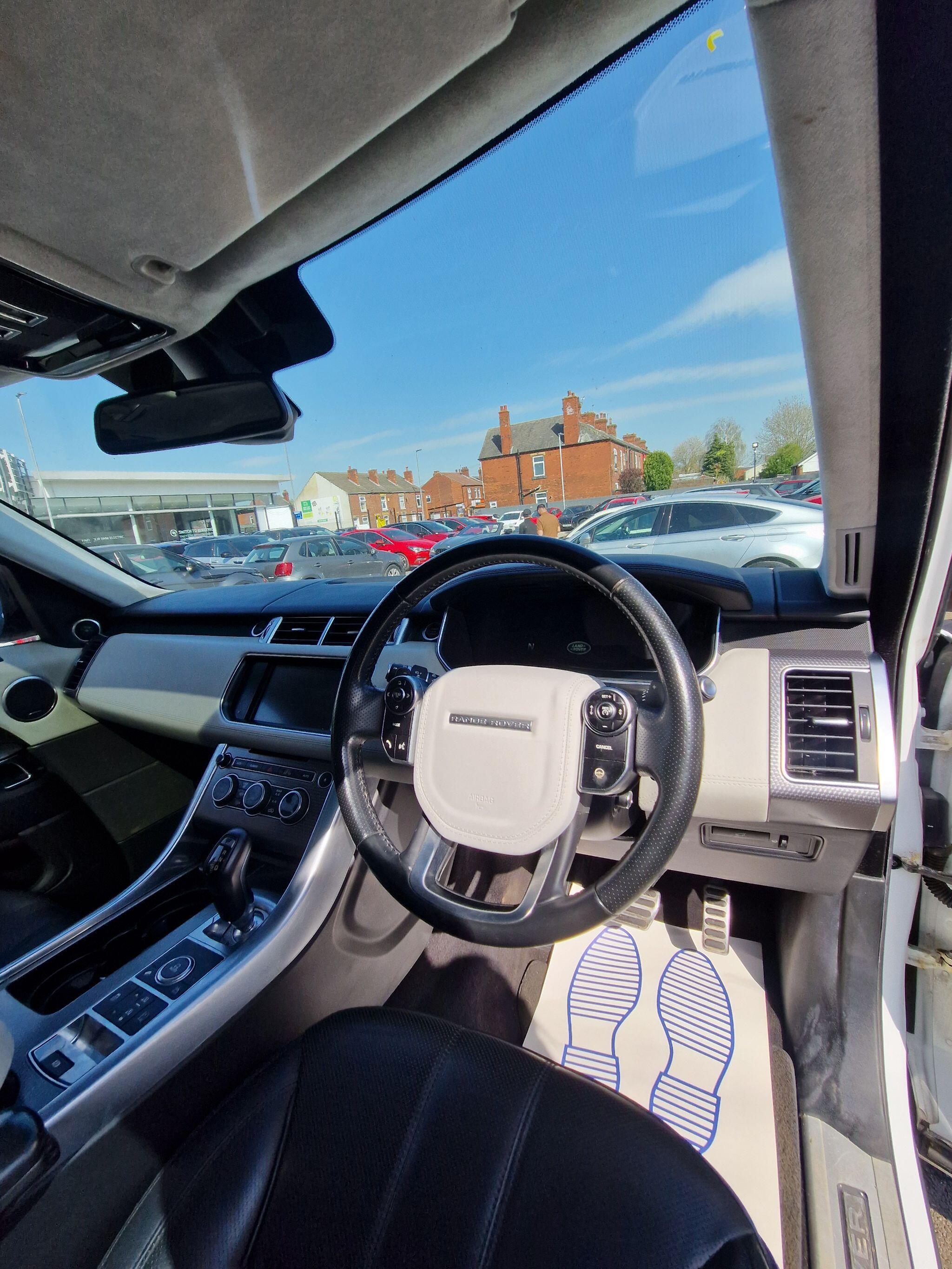 Land Rover RANGE ROVER SPORT - Image 31