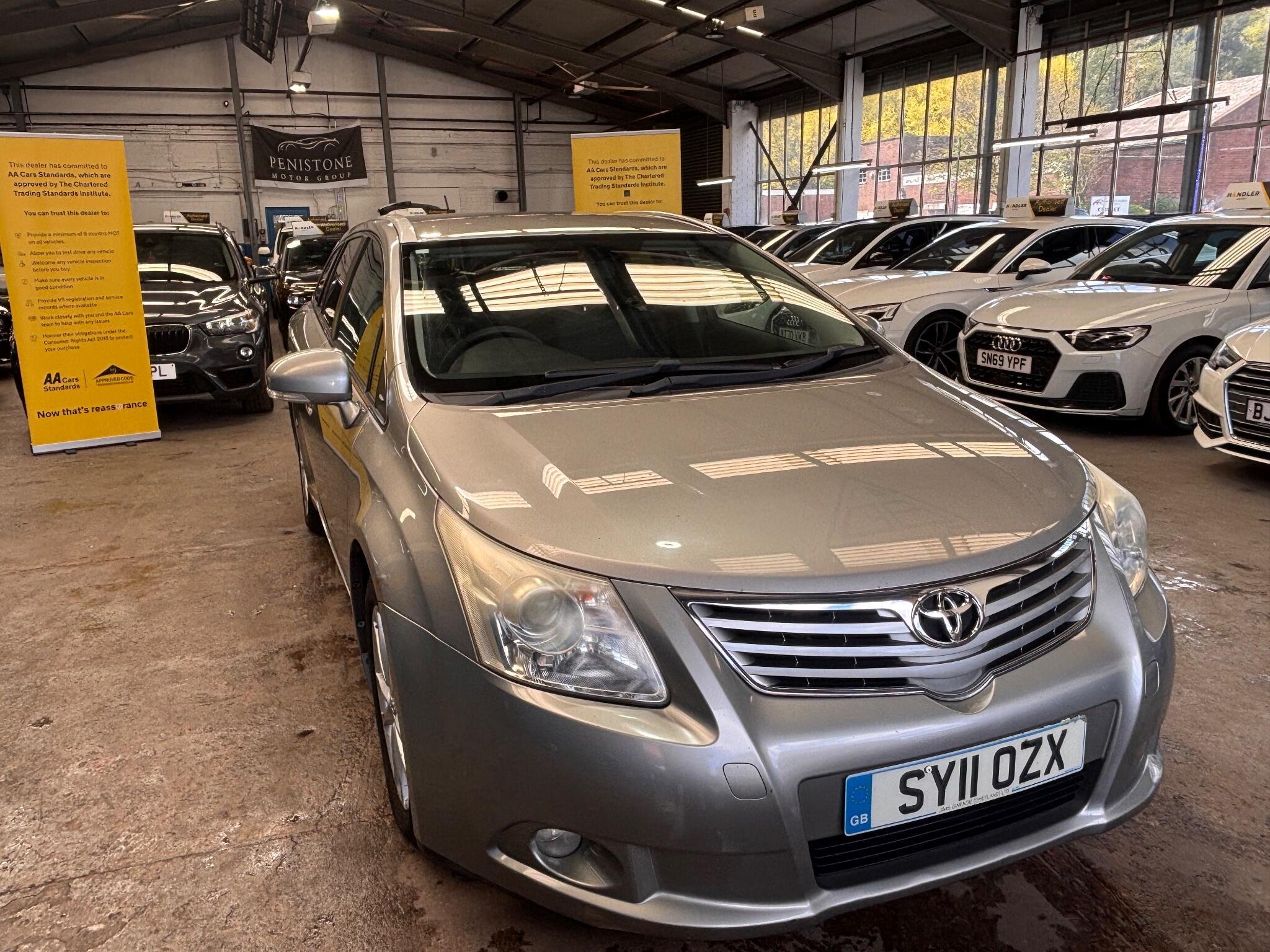 Toyota Avensis - Image 5