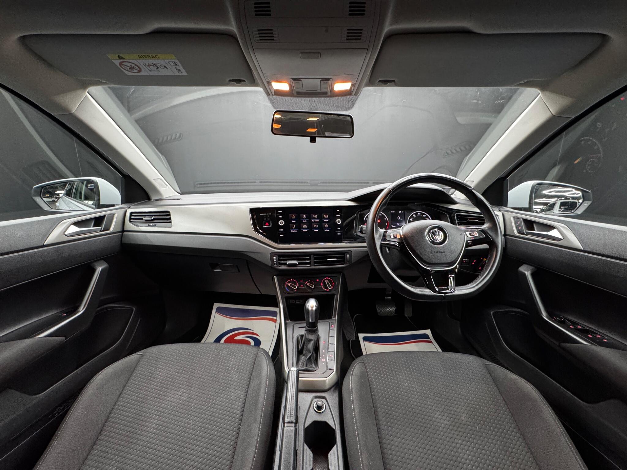 Volkswagen Polo - Image 17