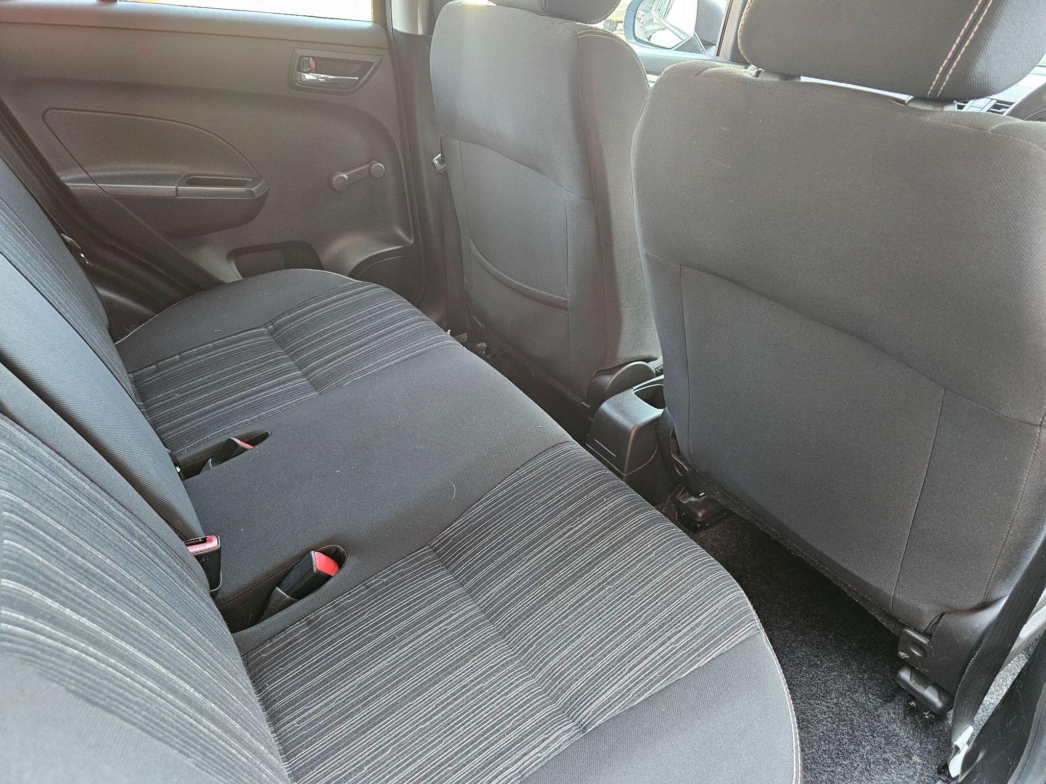 Suzuki Swift - Image 12