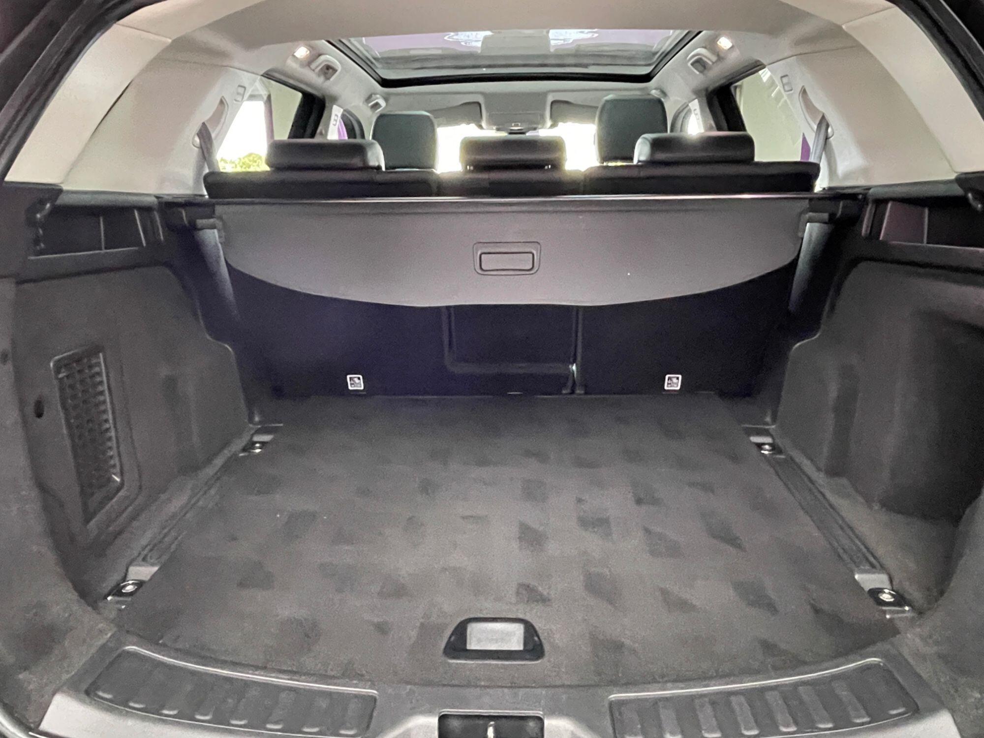 Land Rover DISCOVERY SPORT - Image 17