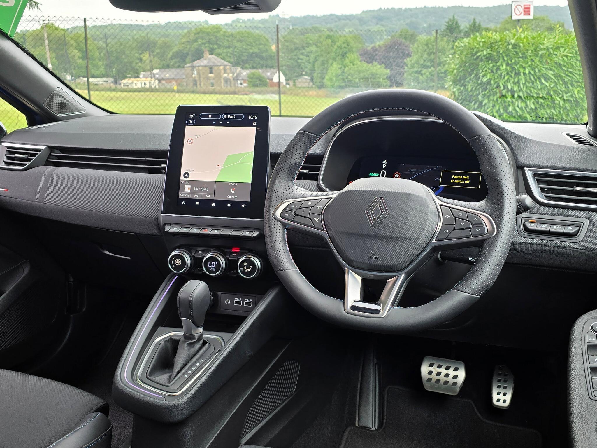 Renault Clio - Image 9