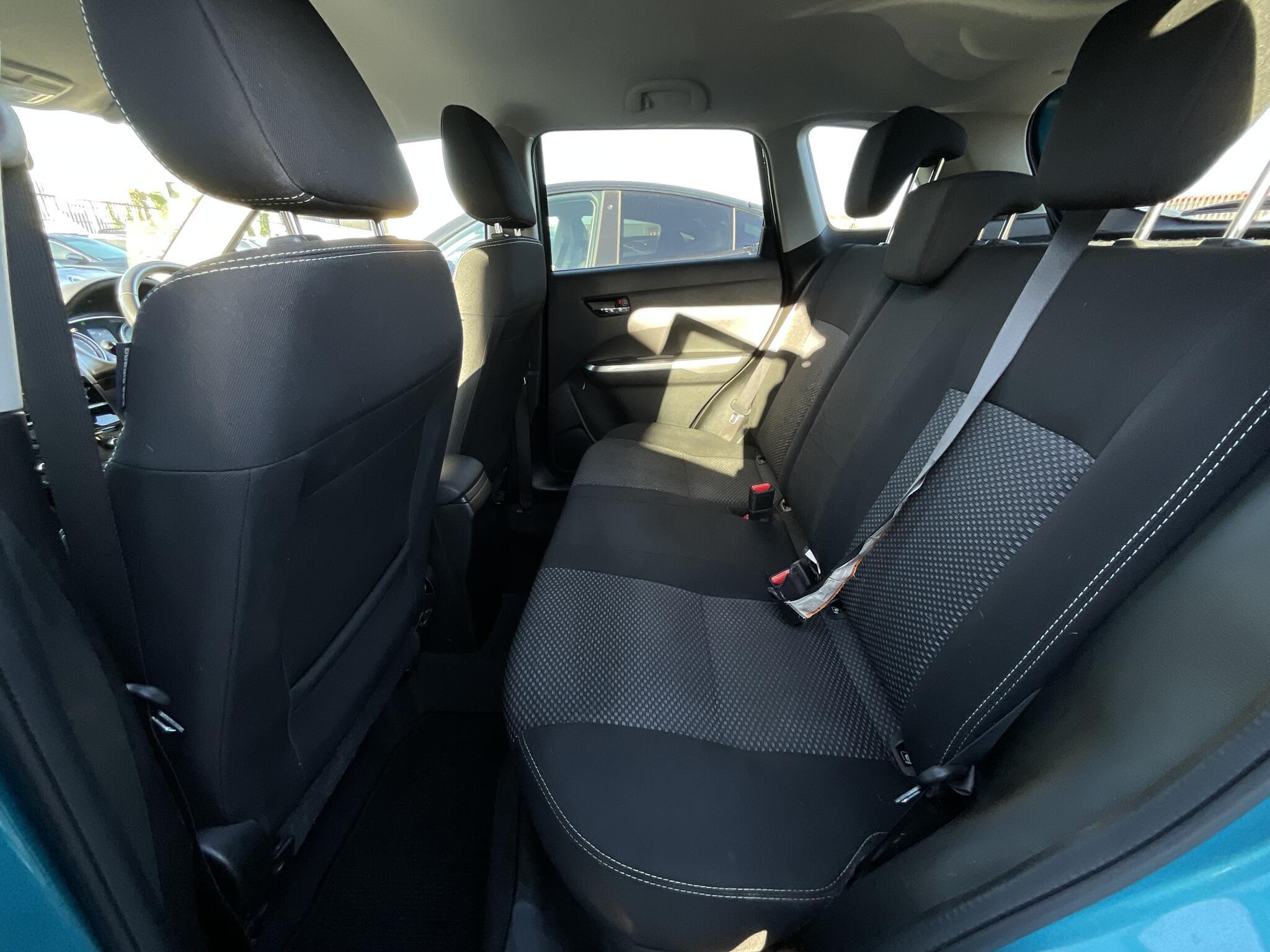 Suzuki Vitara - Image 15