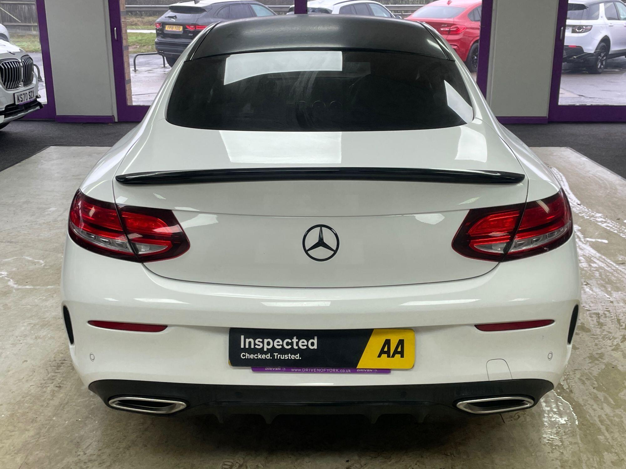 Mercedes C-Class - Image 9