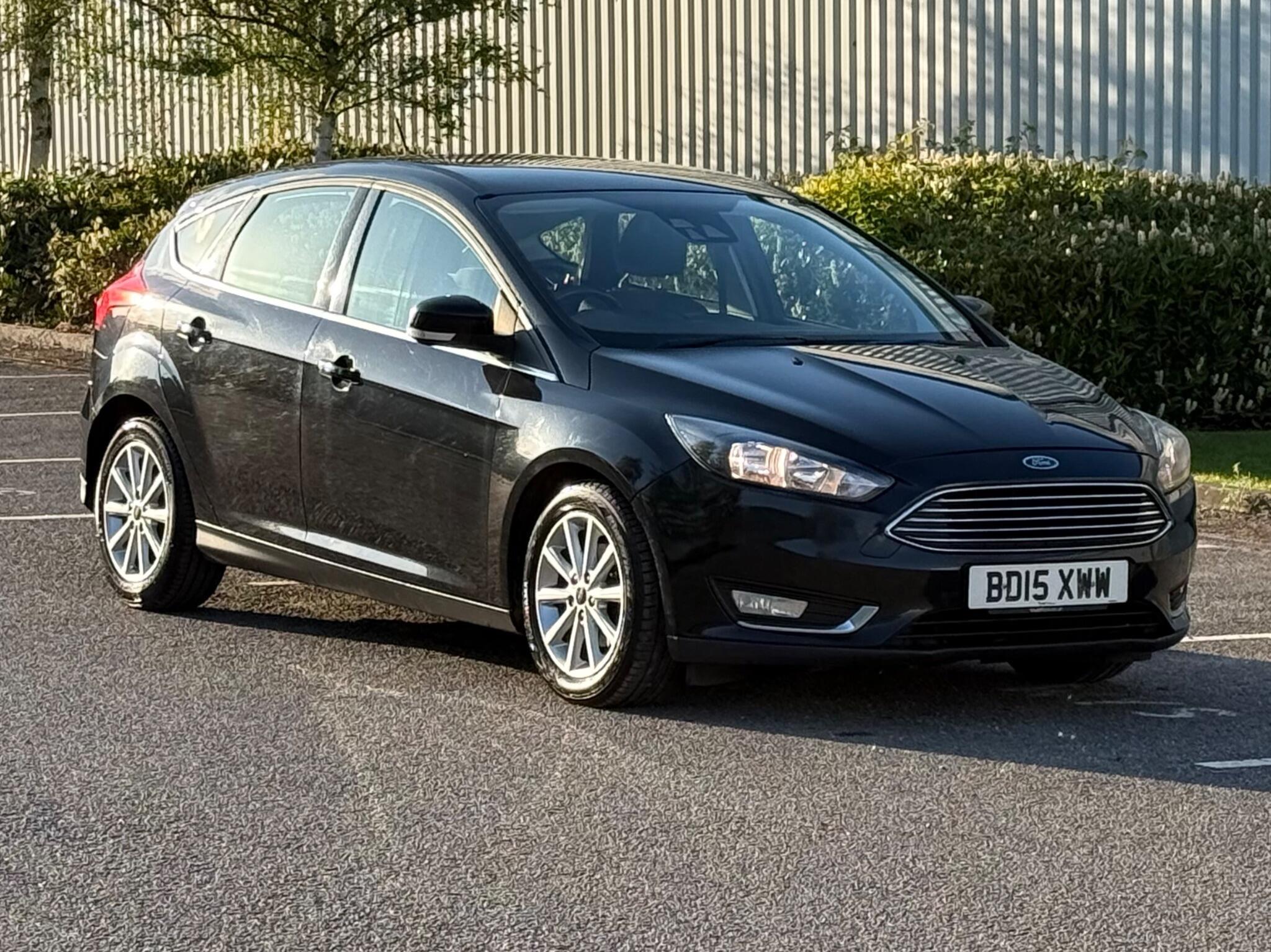 Ford Focus - Image 11