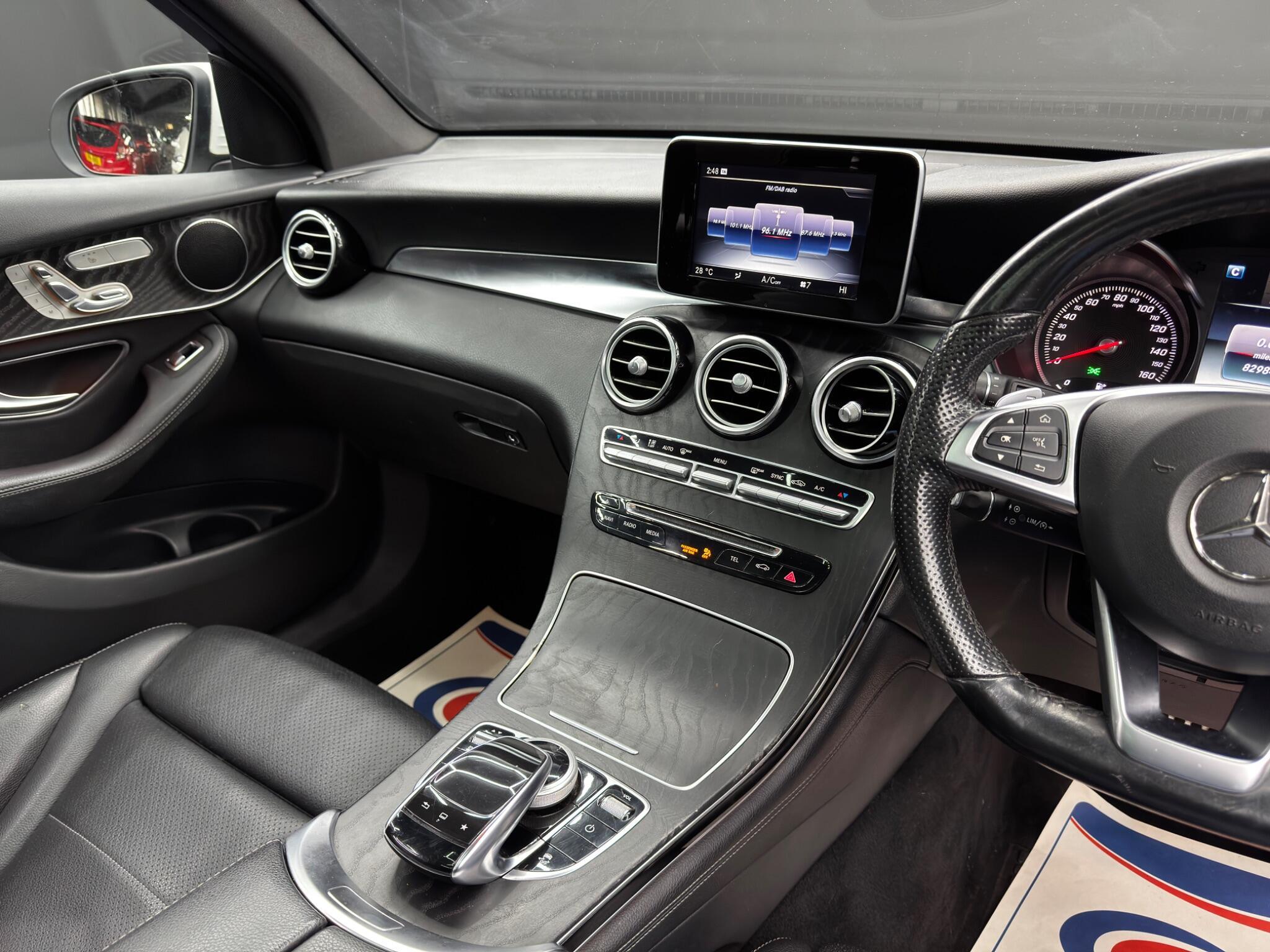 Mercedes GLC - Image 24