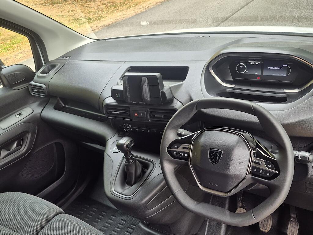 Peugeot Partner - Image 12