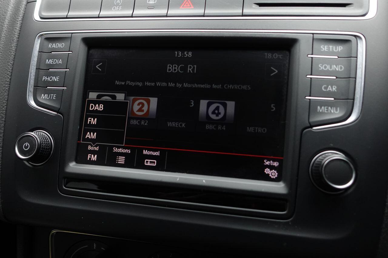 Volkswagen Polo - Image 19