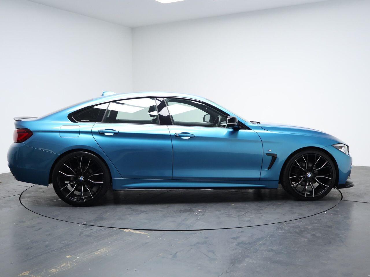 BMW 4 SERIES GRAN COUPE - Image 14