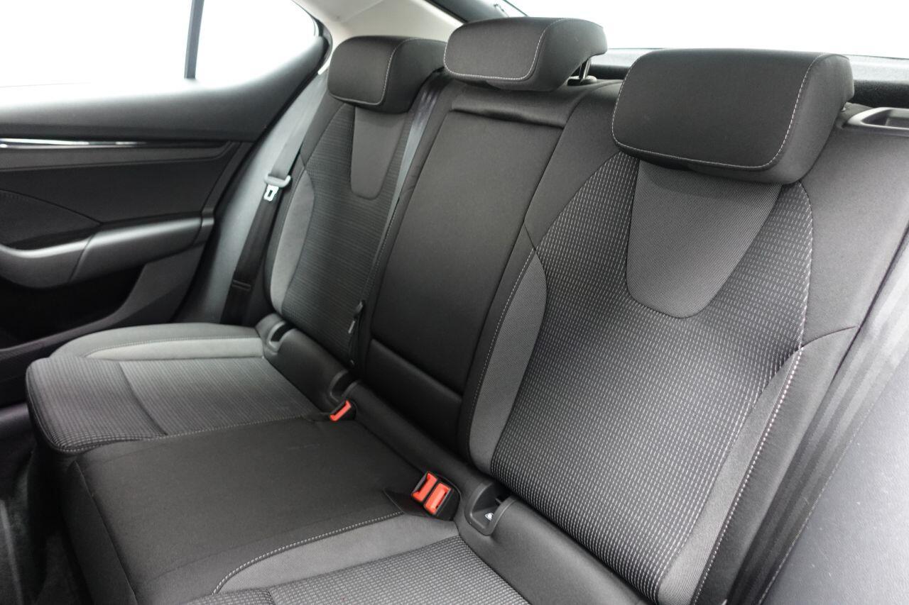 Skoda Octavia - Image 20