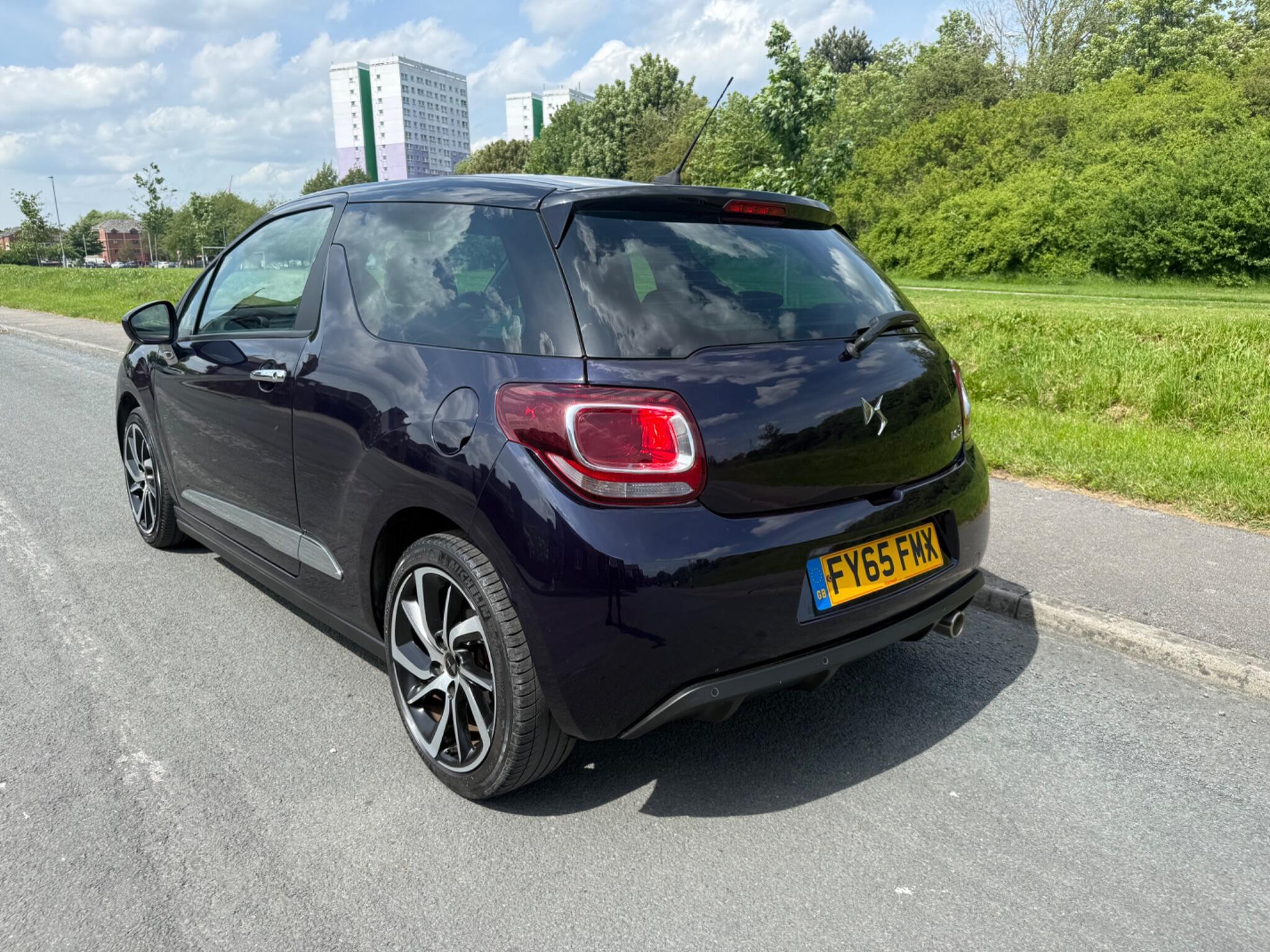 DS AUTOMOBILES DS 3 - Image 4