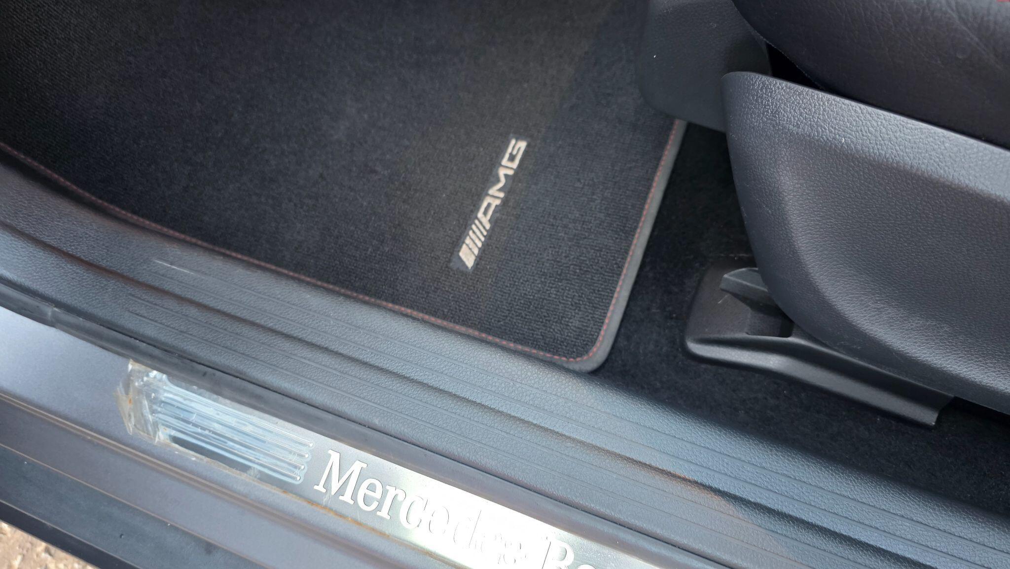 Mercedes GLA - Image 40