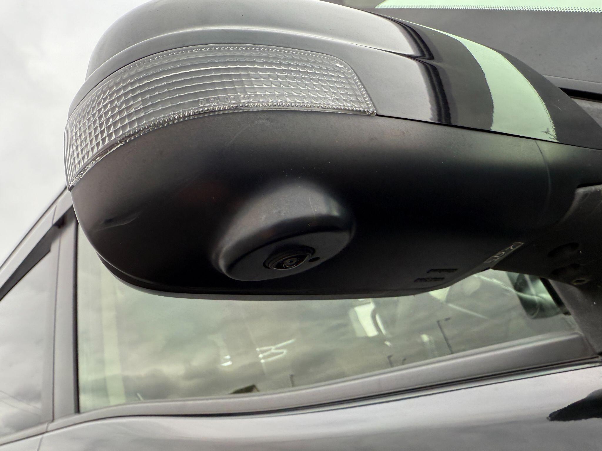 Nissan Serena - Image 81