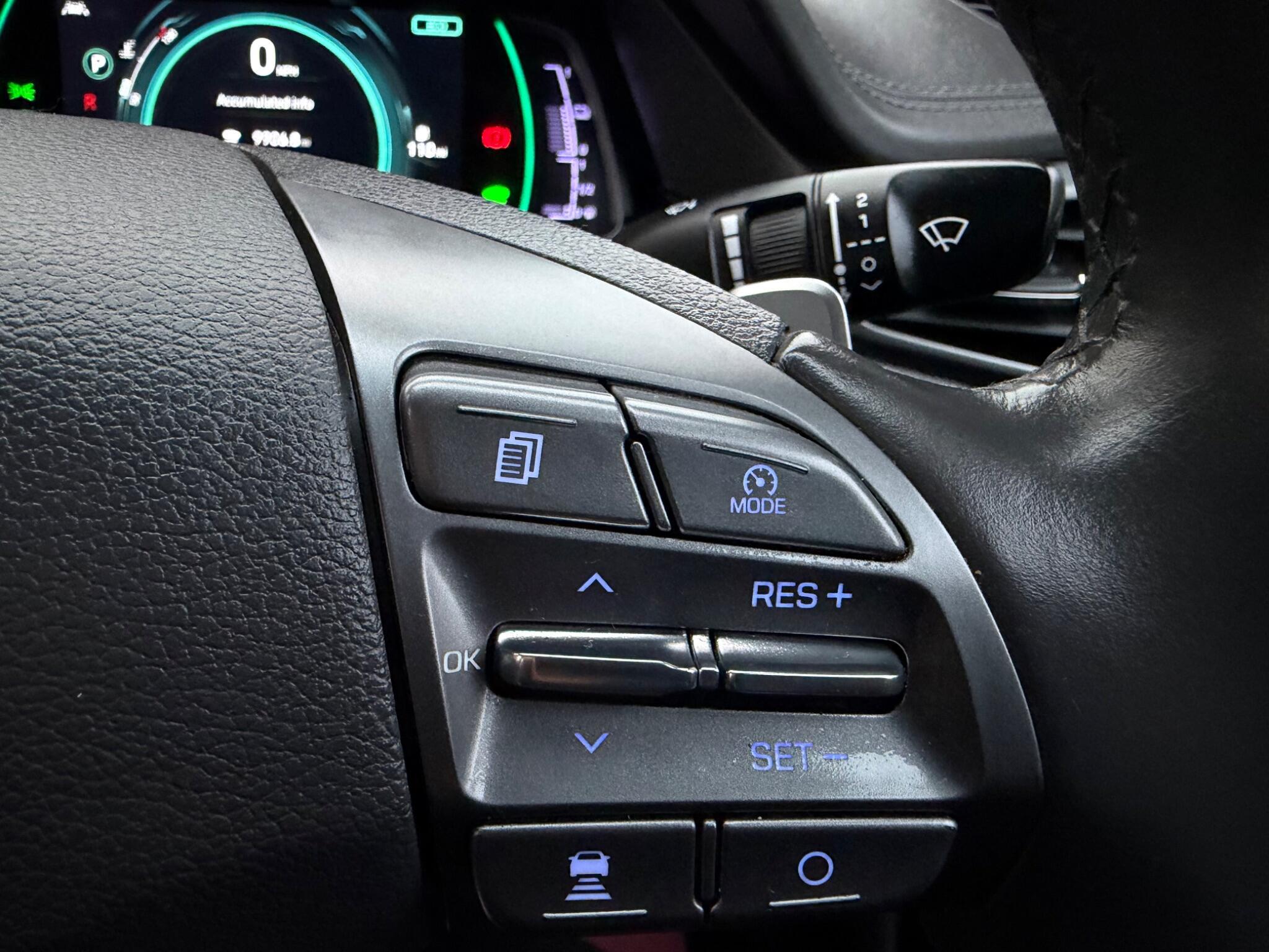 Hyundai Ioniq - Image 65