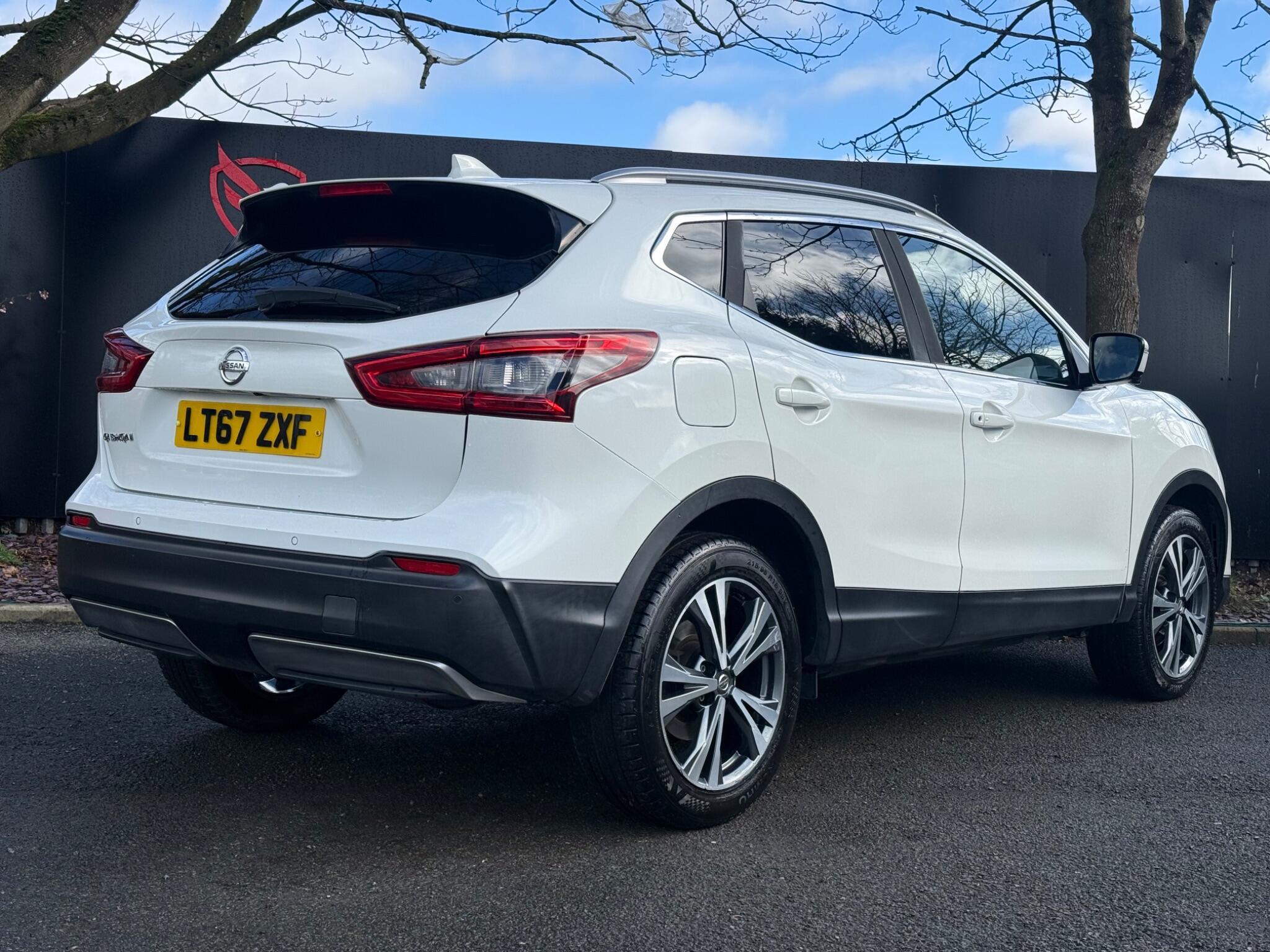 Nissan Qashqai - Image 14