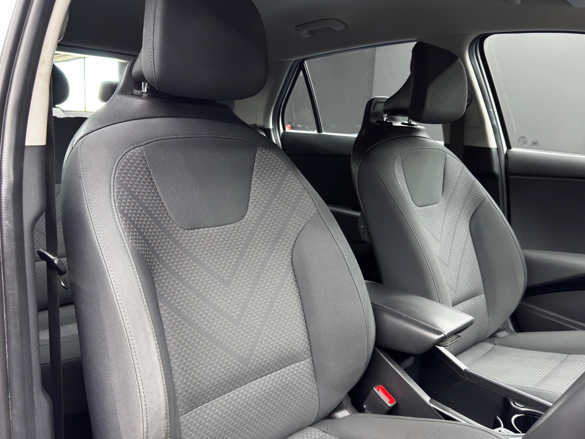 Kia Niro - Image 12