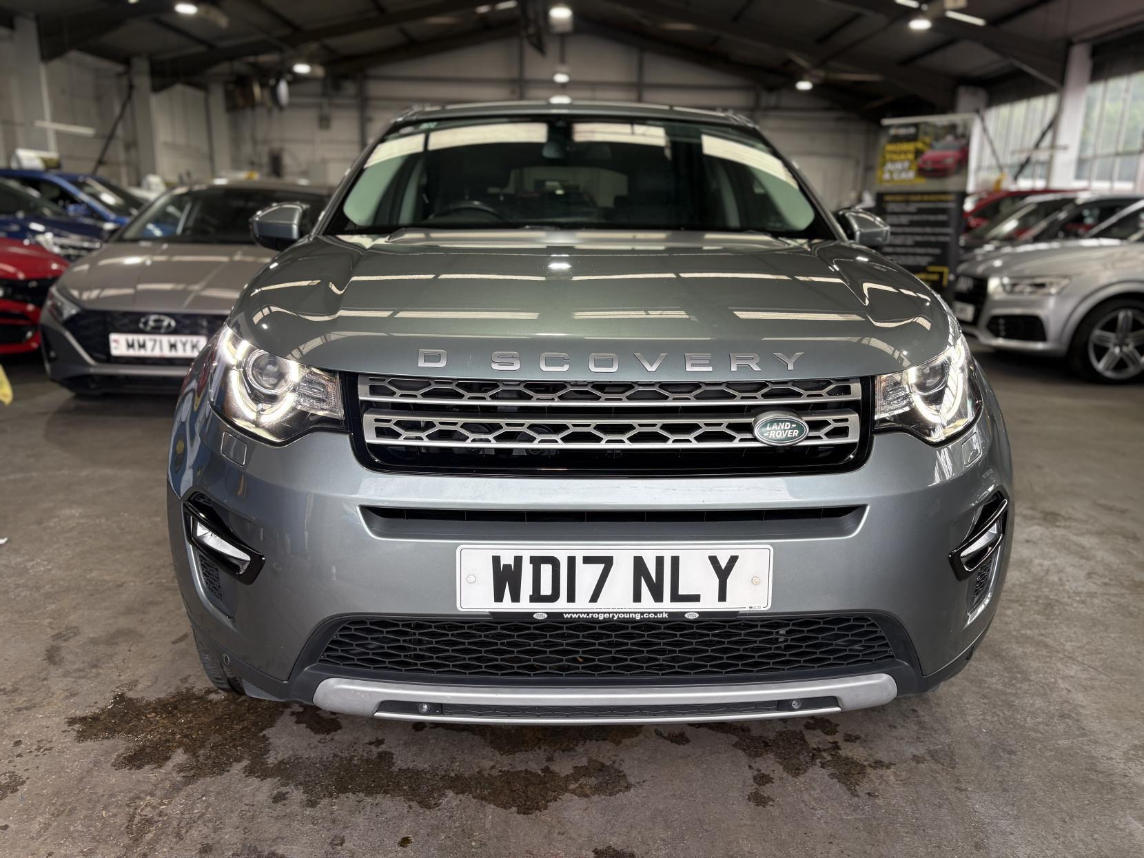 Land Rover DISCOVERY SPORT - Image 3