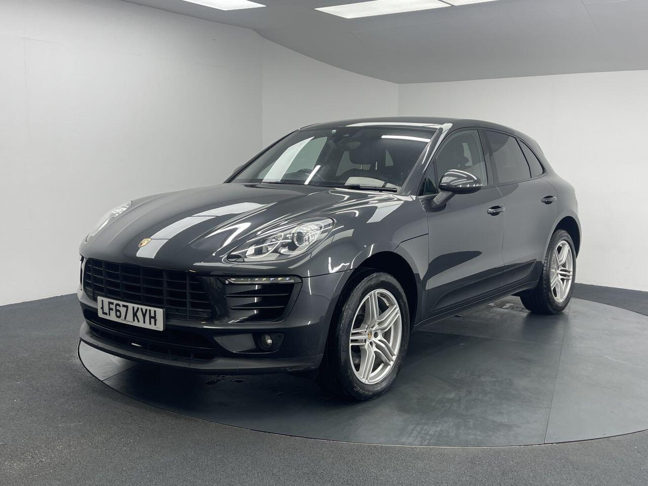 Porsche Macan - Image 10