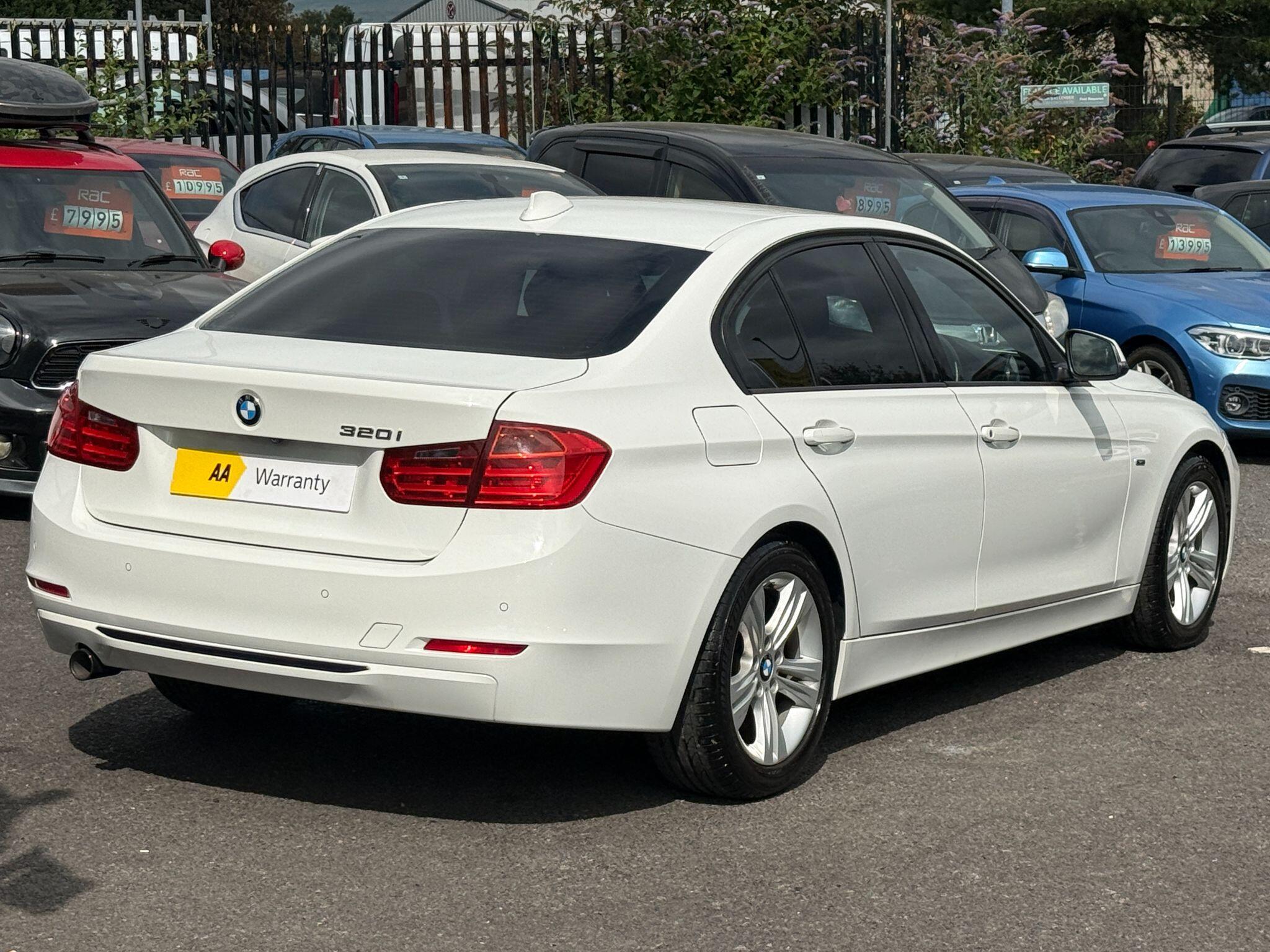 BMW 3 Series - Image 19