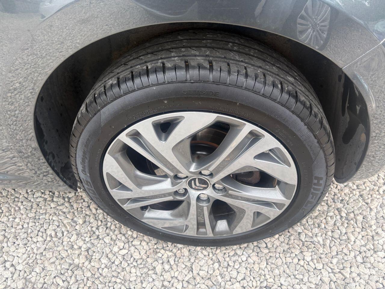 Citroen C4 Picasso - Image 20