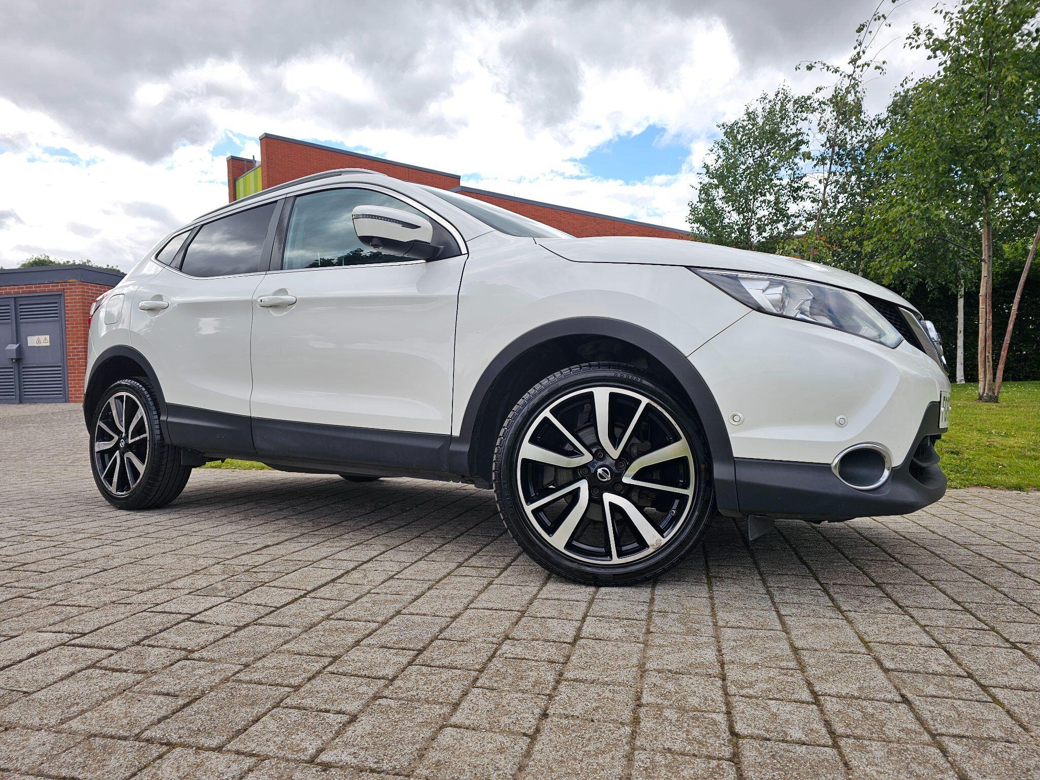 Nissan Qashqai - Image 11