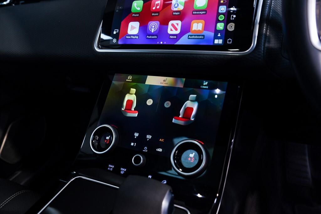 Land Rover Range Rover Velar - Image 17