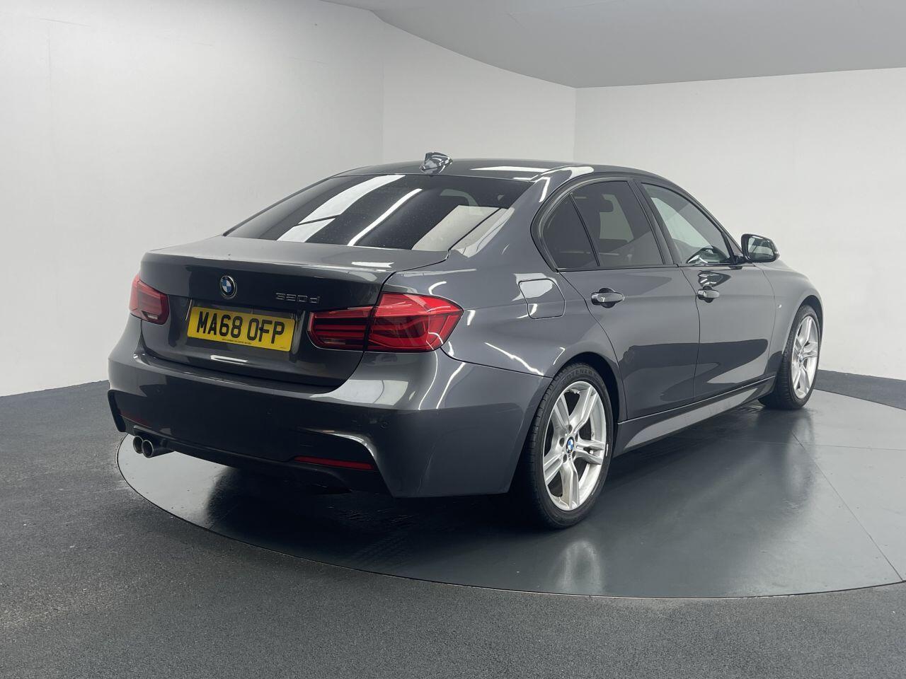 BMW 3 Series - Image 8