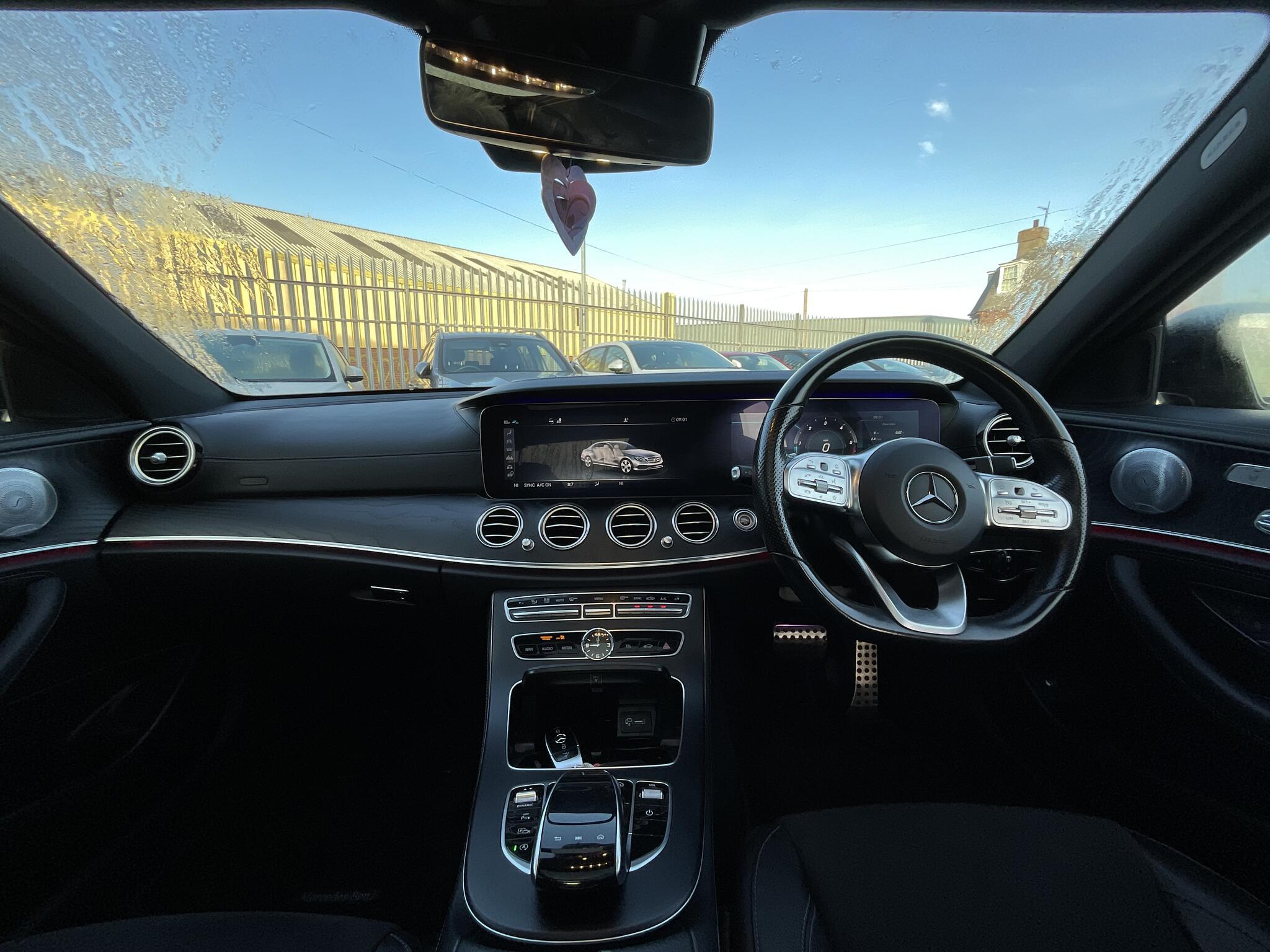 Mercedes E Class - Image 6