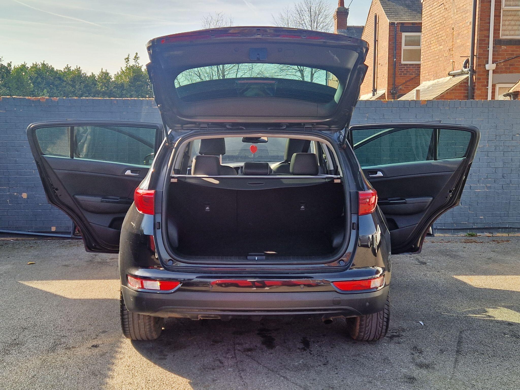 Kia Sportage - Image 11