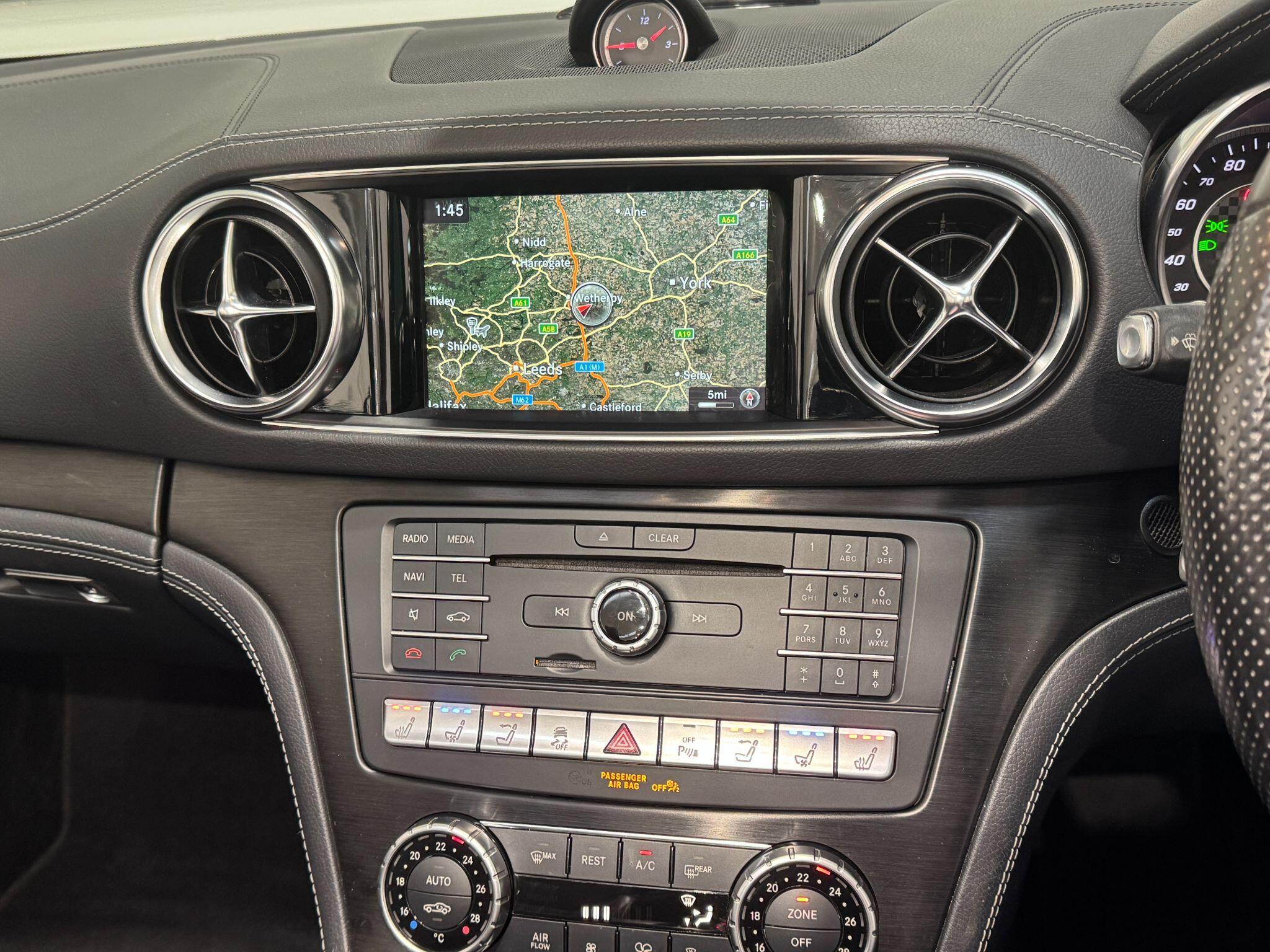 Mercedes SL - Image 21