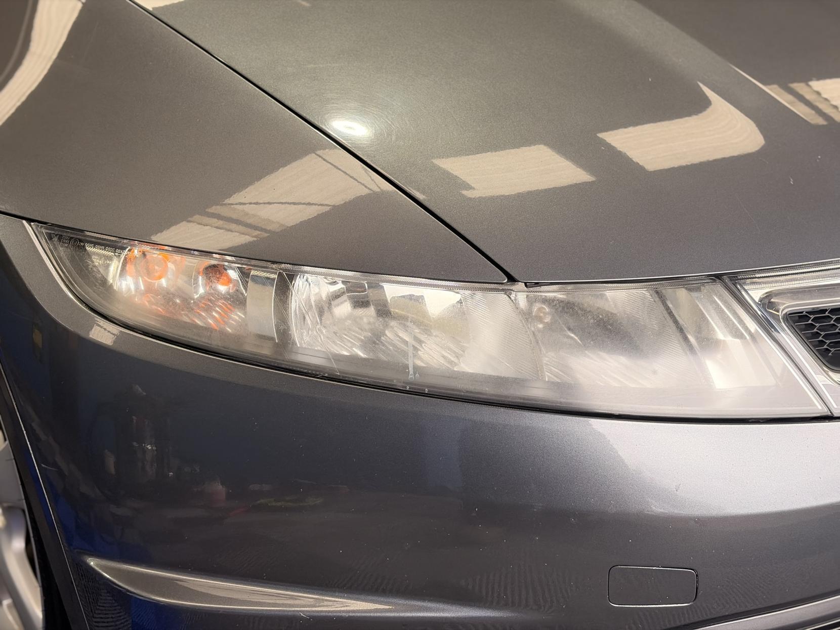 Honda Civic - Image 9
