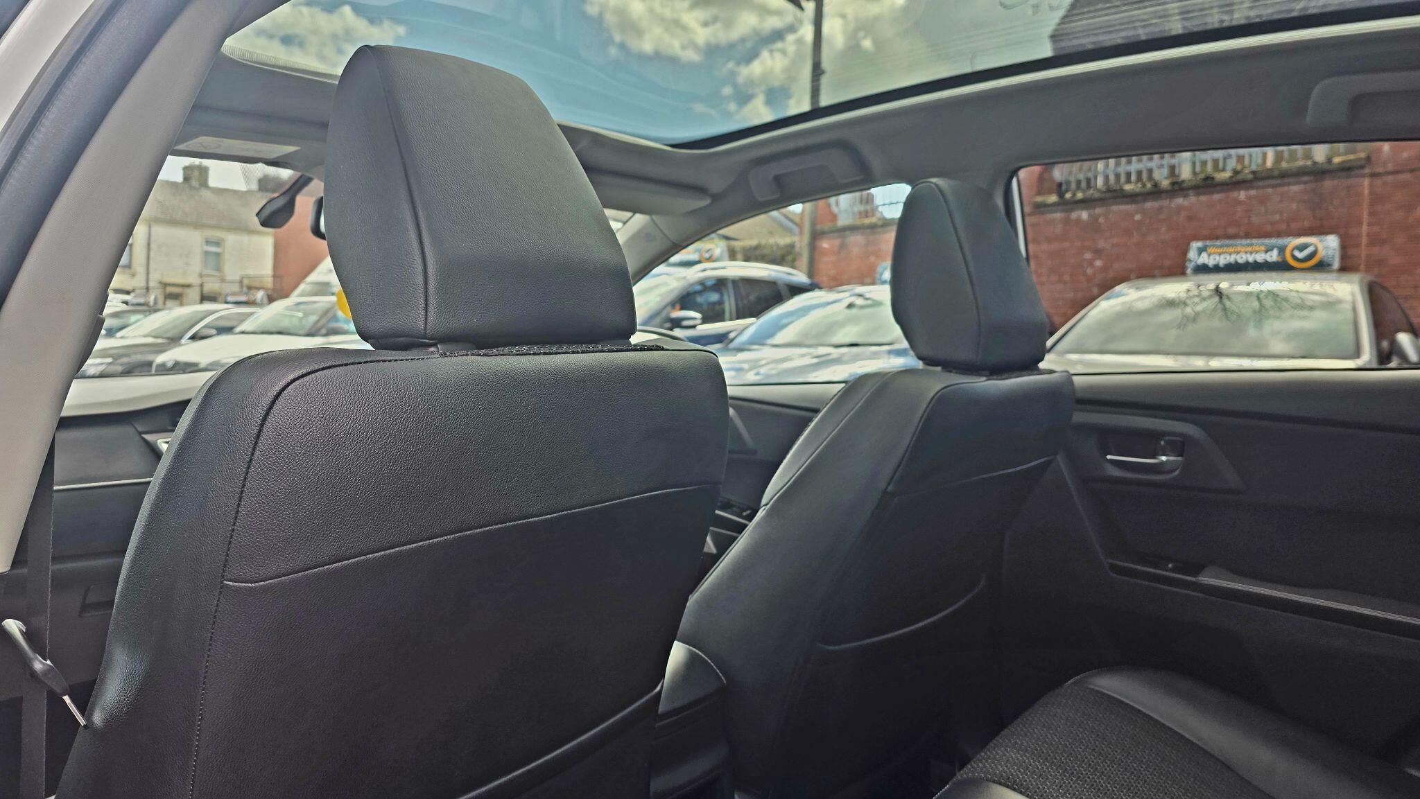 Toyota Auris - Image 17