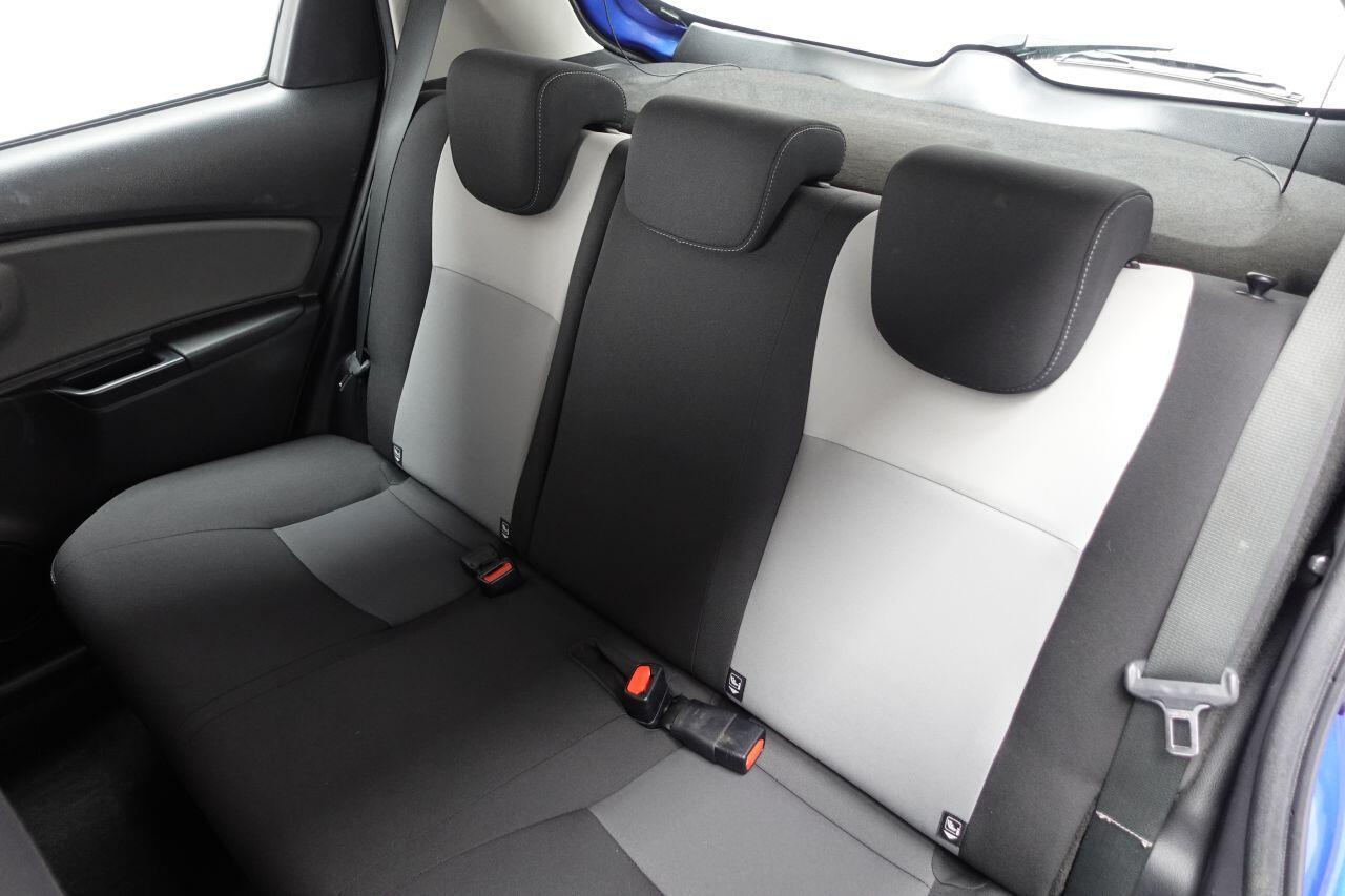 Toyota Yaris - Image 20