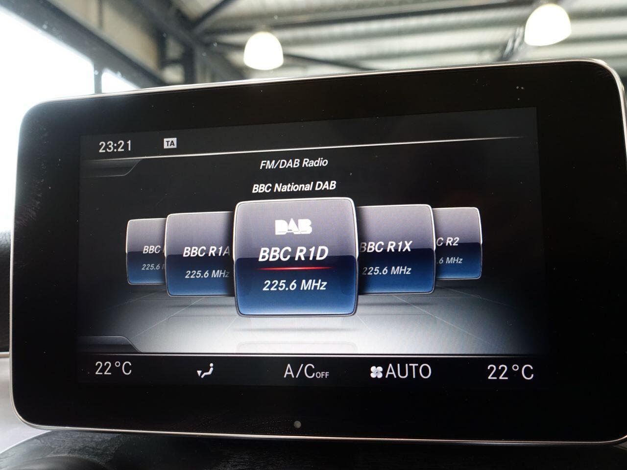 Mercedes-benz C-CLASS - Image 35