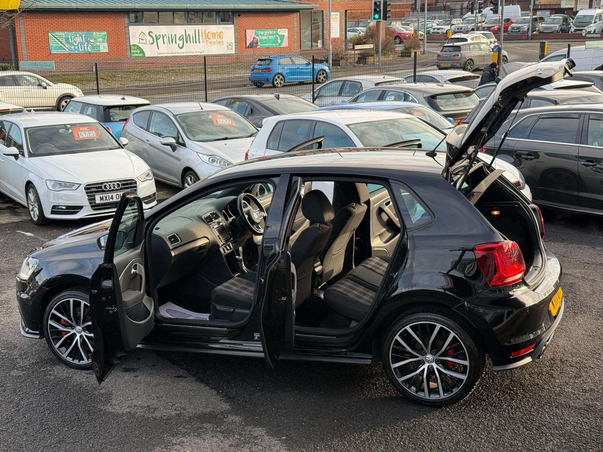 Volkswagen Polo - Image 22