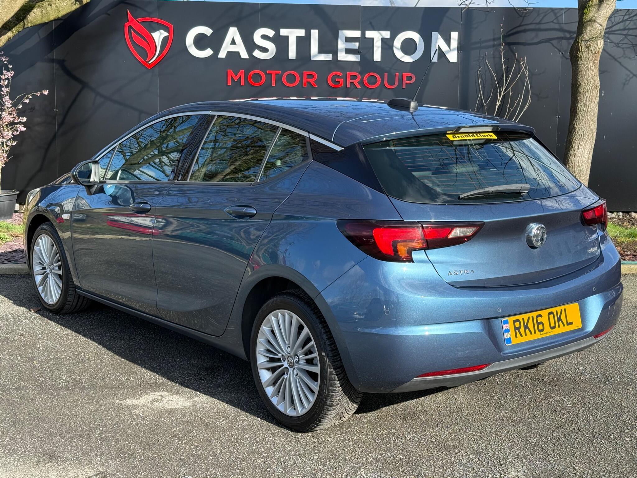 Vauxhall Astra - Image 9