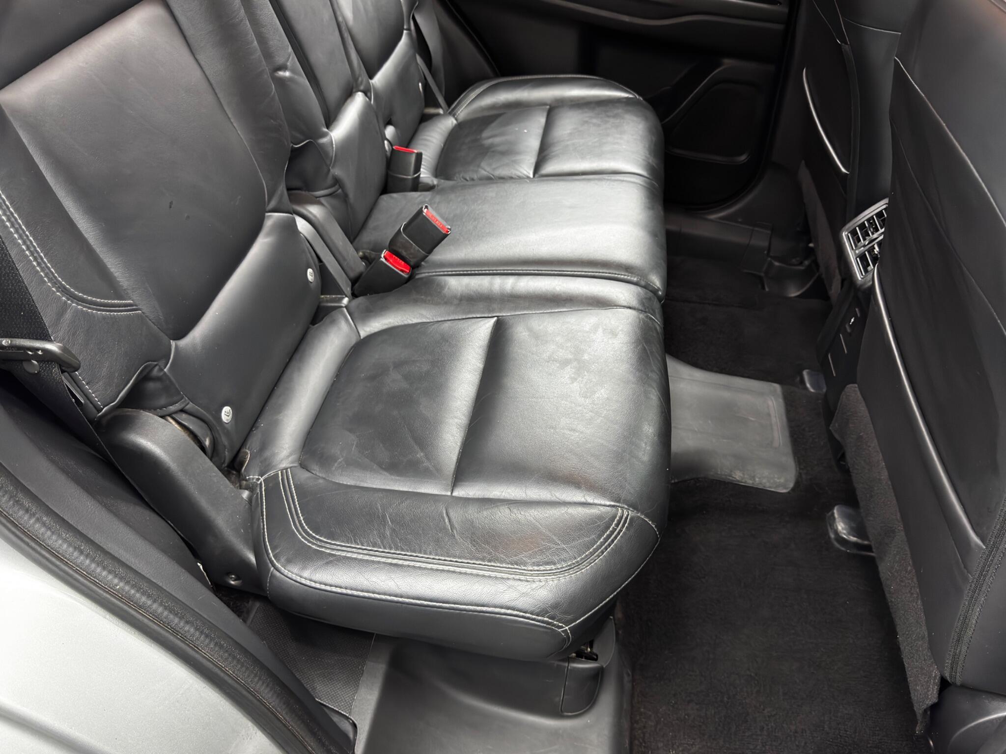 Mitsubishi Outlander - Image 16