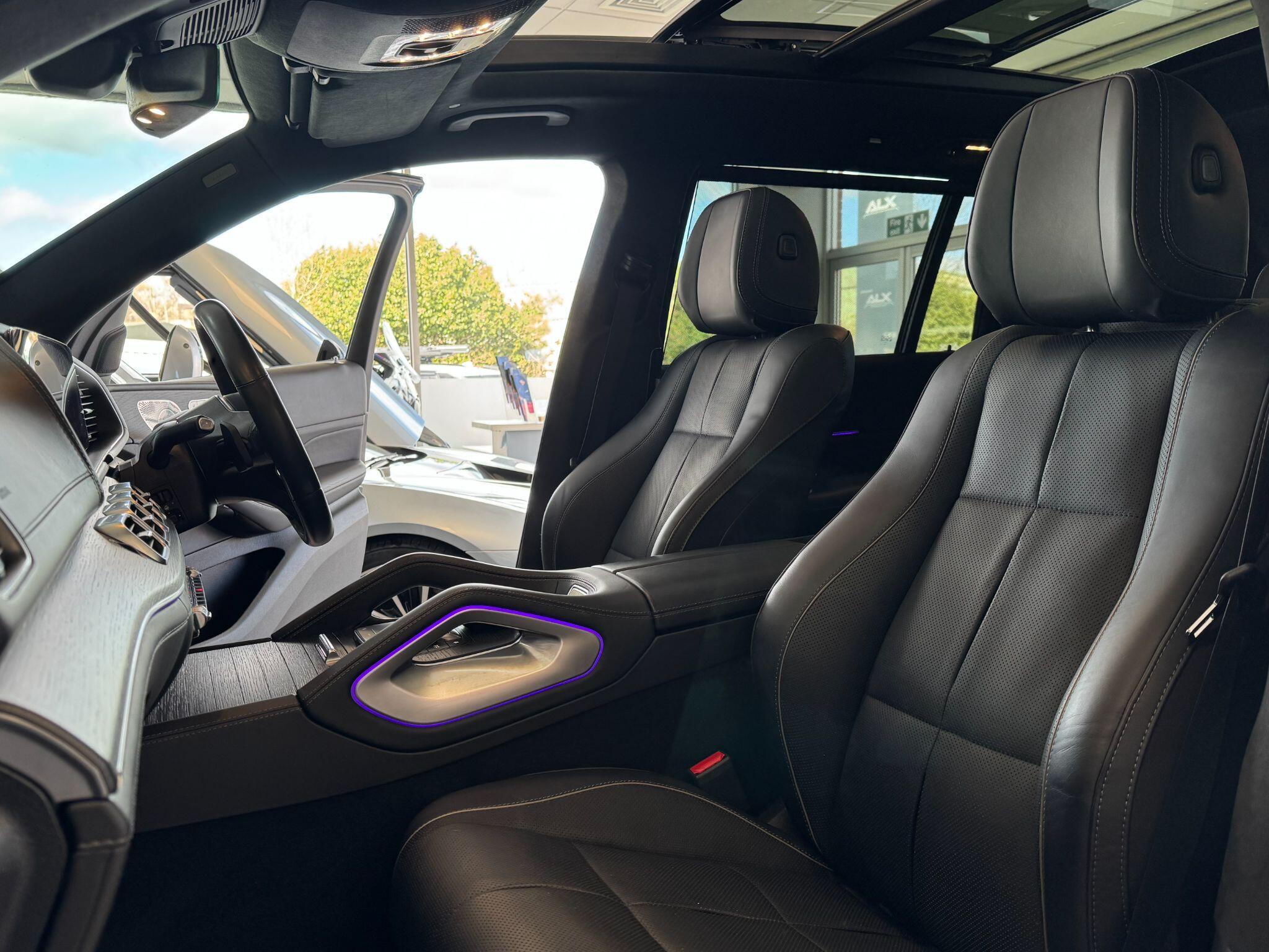 Mercedes GLS - Image 34